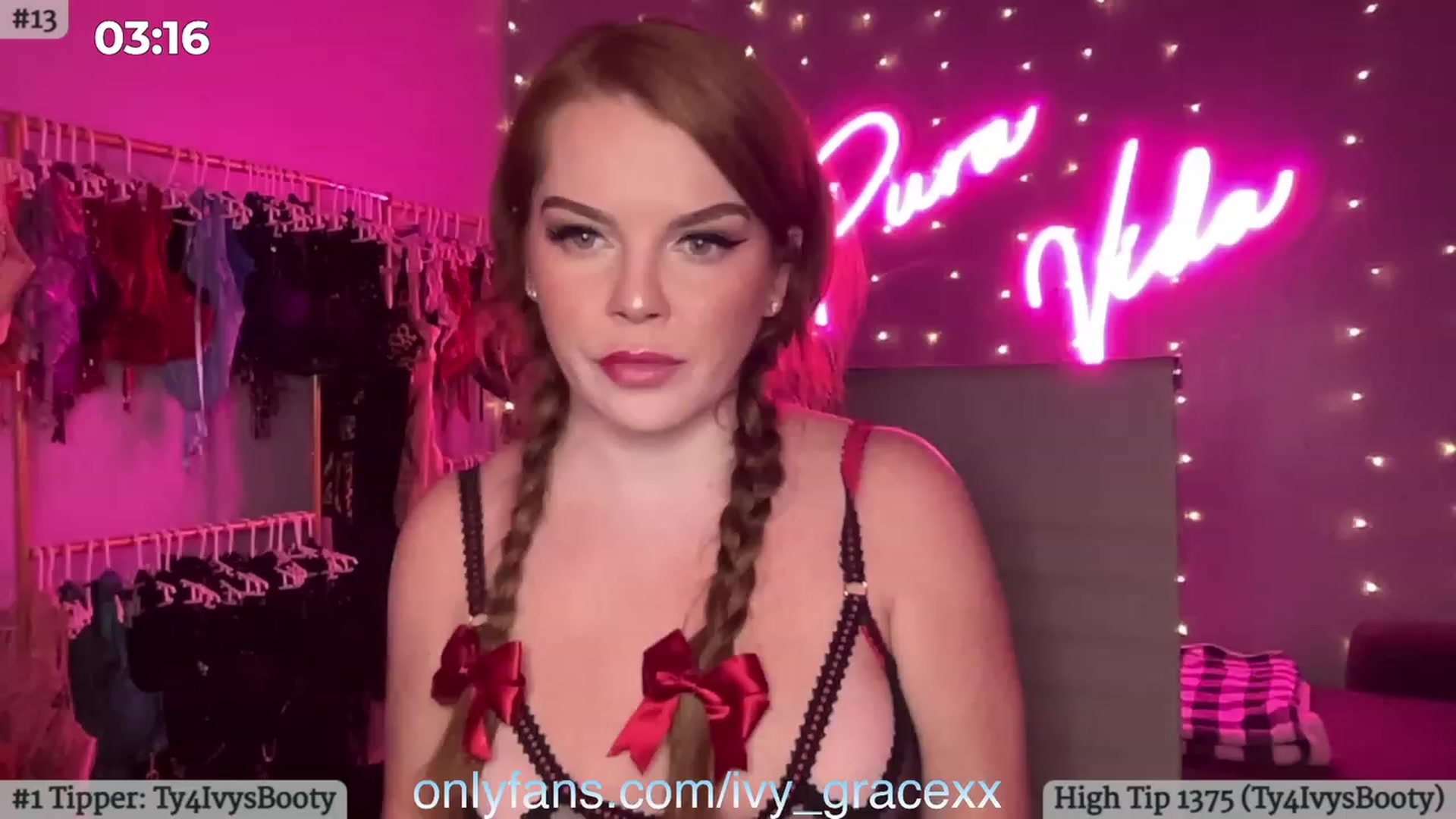 Gallery image thumbnail from IvyGrace's myfreecams stream on, 10/22/2023, 06:15 image 13 of 20