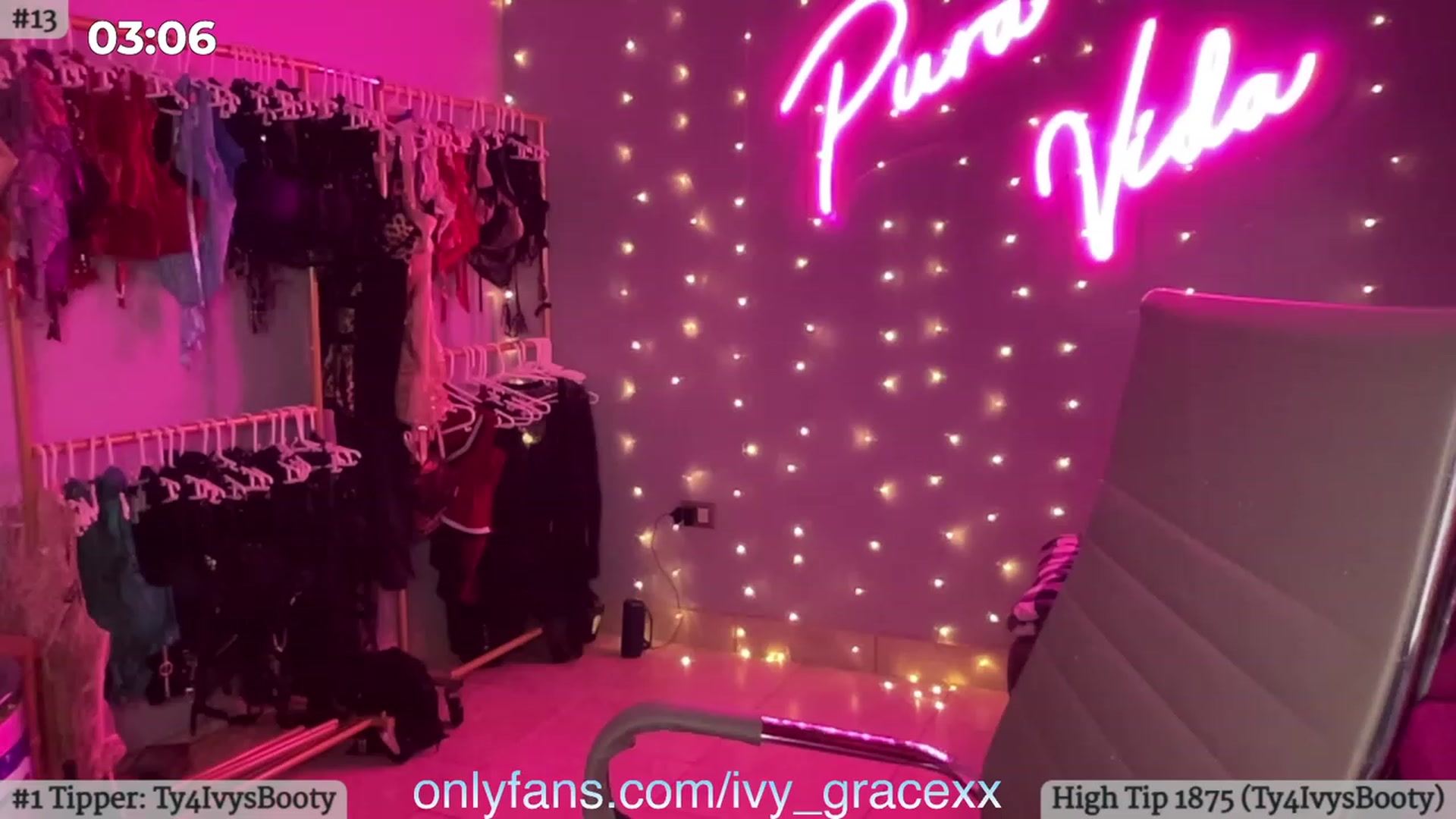 Gallery image thumbnail from IvyGrace's myfreecams stream on, 10/22/2023, 07:17 image 8 of 20