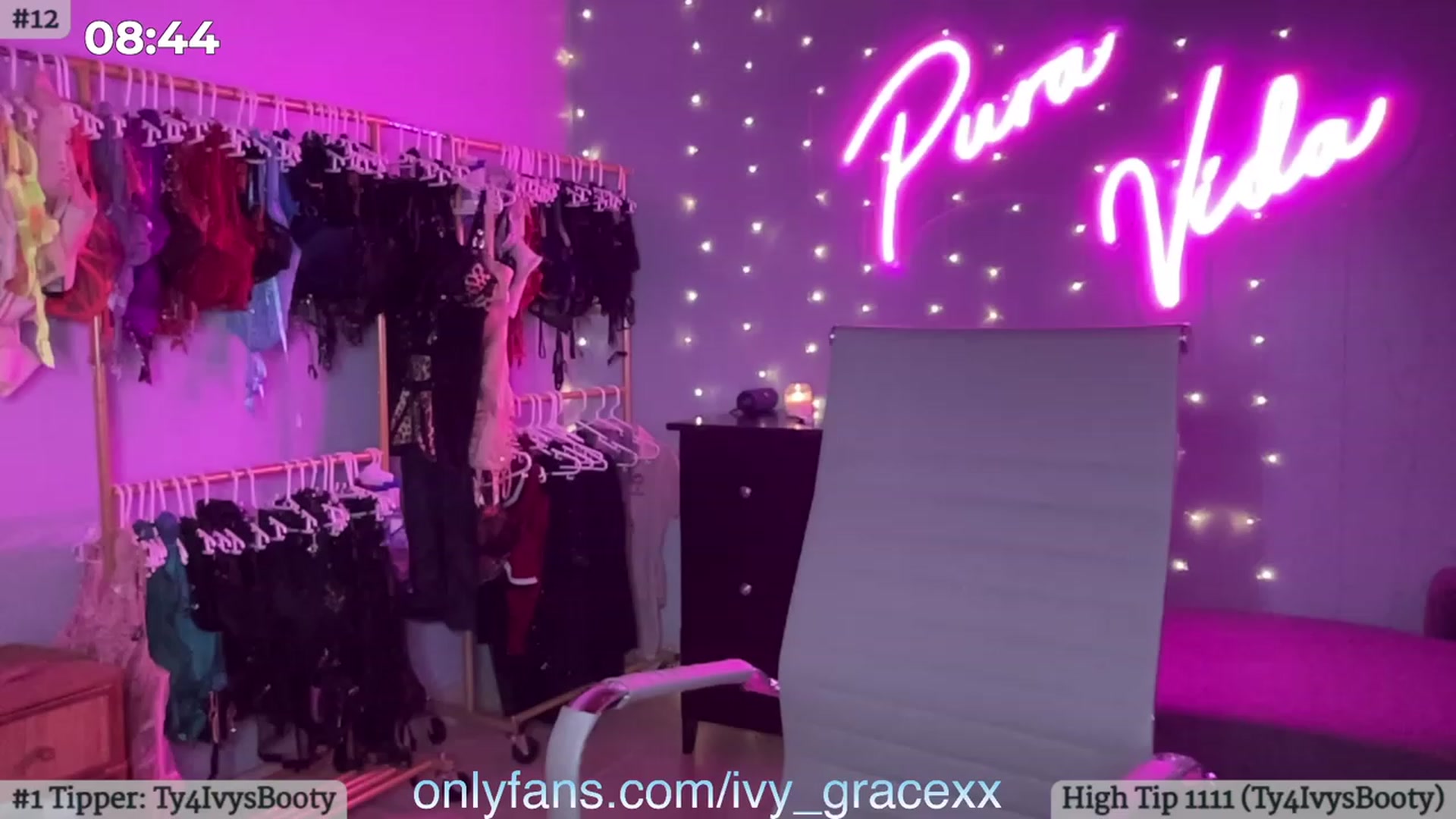 Gallery image thumbnail from IvyGrace's myfreecams stream on, 11/01/2023, 05:57 image 13 of 20