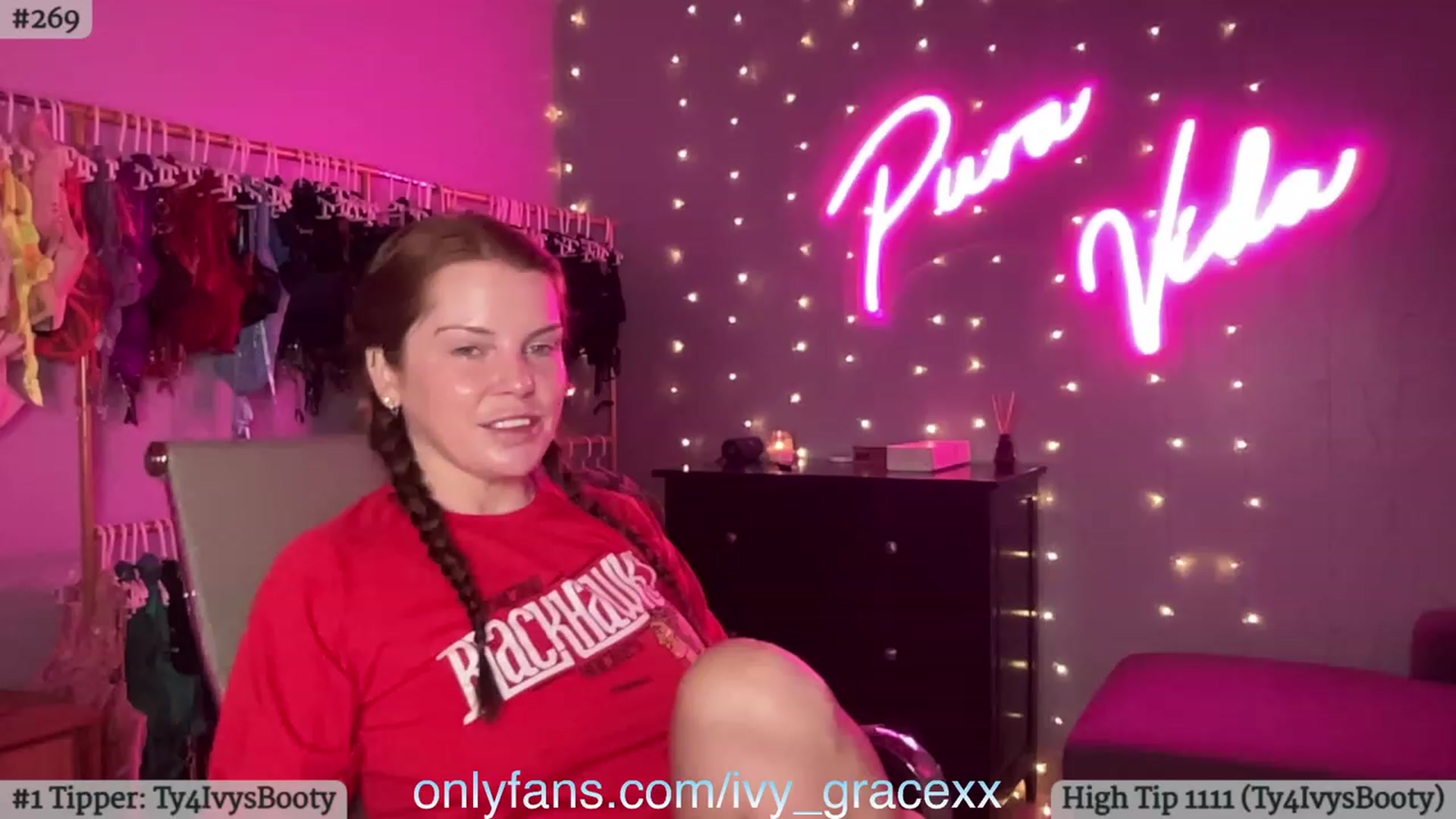 Gallery image thumbnail from IvyGrace's myfreecams stream on, 11/02/2023, 02:29 image 14 of 20
