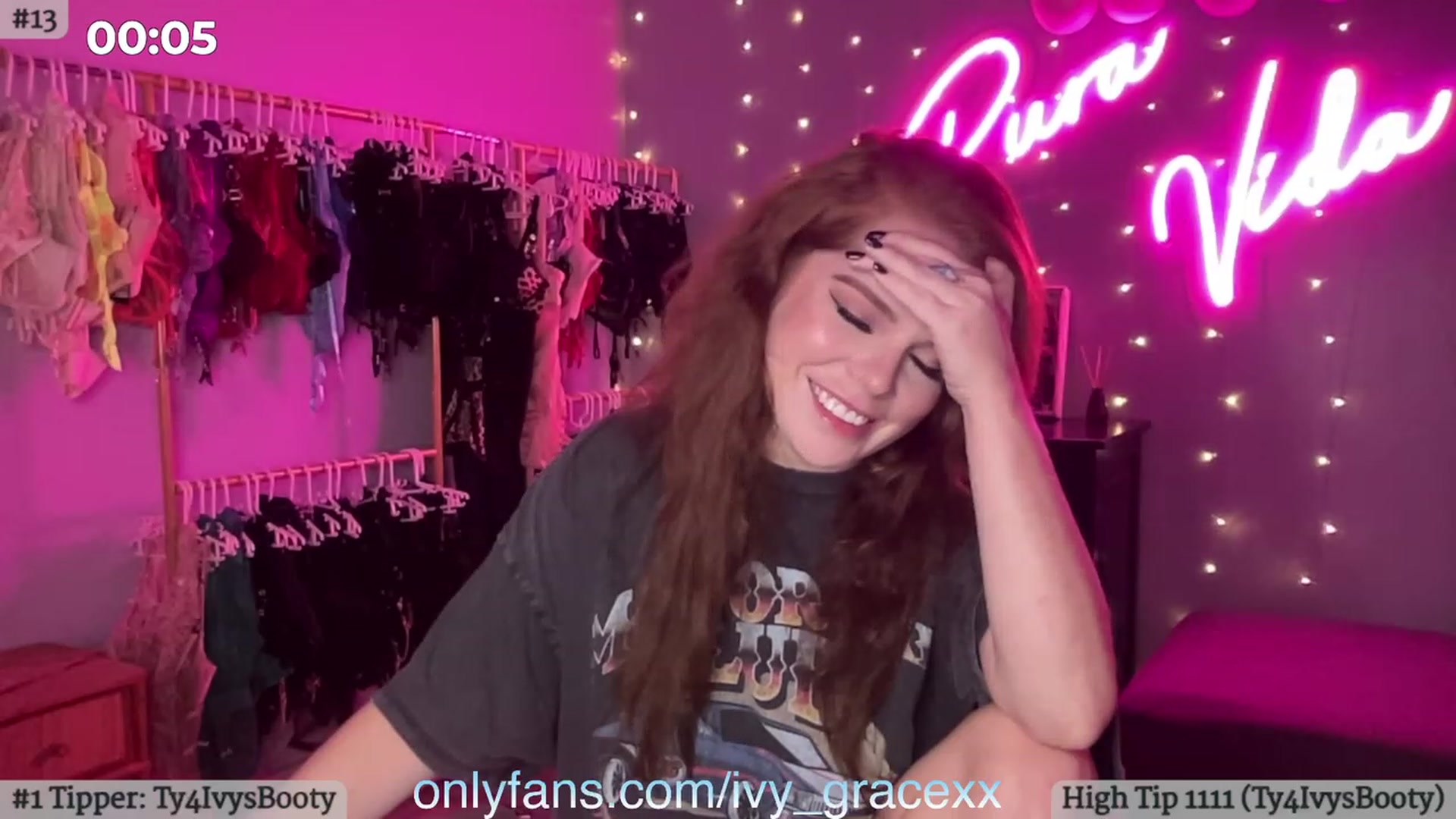 Gallery image thumbnail from IvyGrace's myfreecams stream on, 11/07/2023, 06:29 image 20 of 20