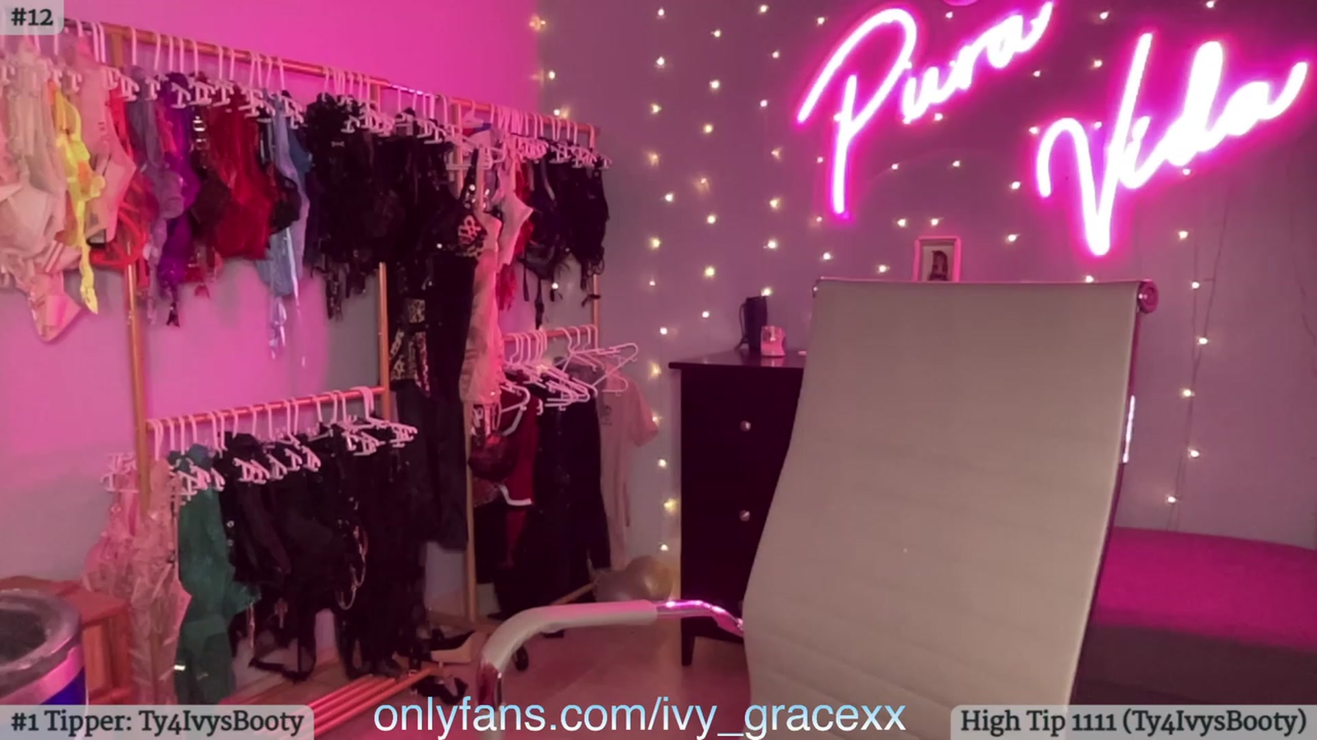 Gallery image thumbnail from IvyGrace's myfreecams stream on, 11/08/2023, 24:48 image 8 of 20