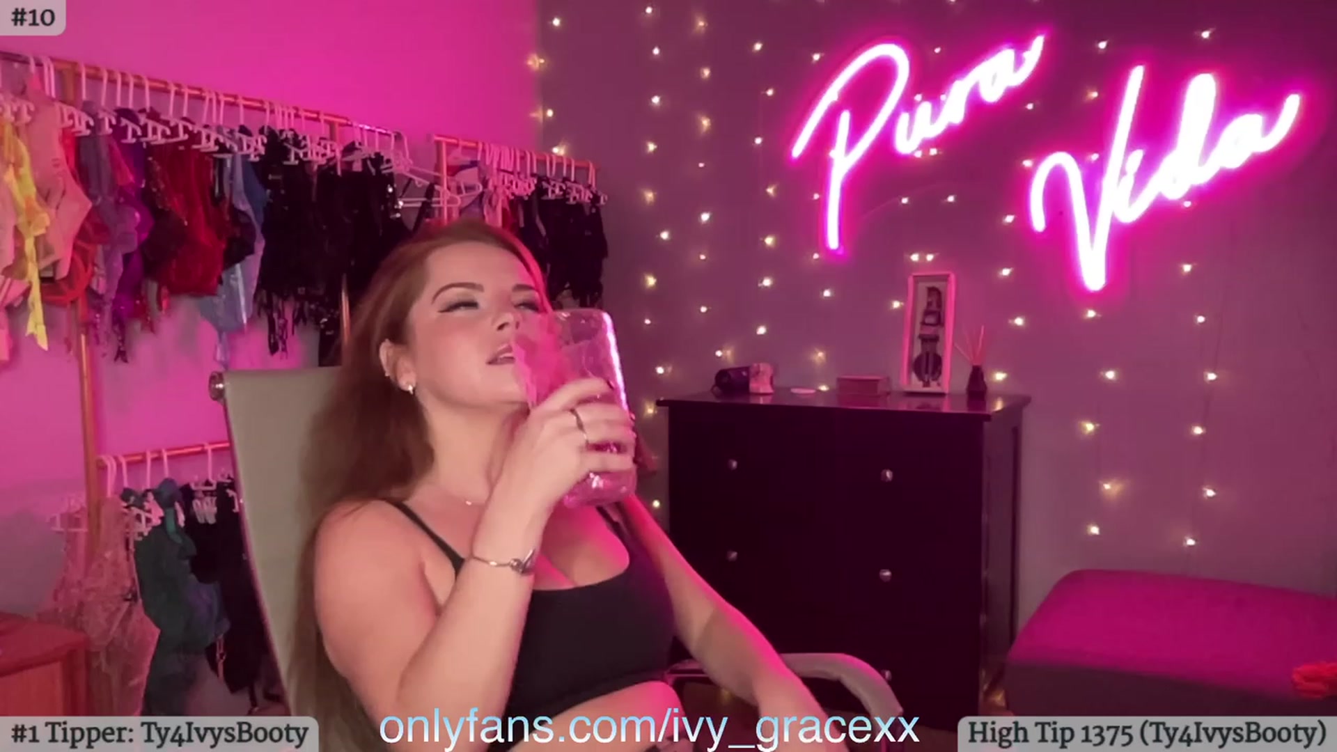 Gallery image thumbnail from IvyGrace's myfreecams stream on, 11/11/2023, 07:18 image 18 of 20