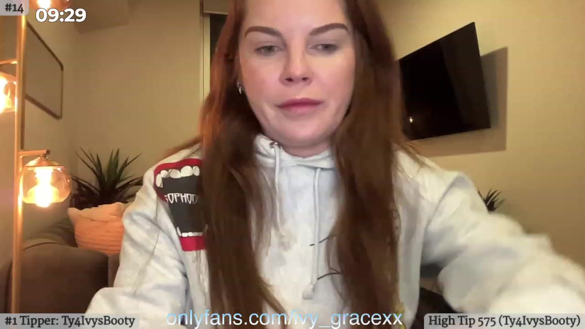Gallery image thumbnail from IvyGrace's myfreecams stream on, 11/14/2023, 04:15 image 2 of 20