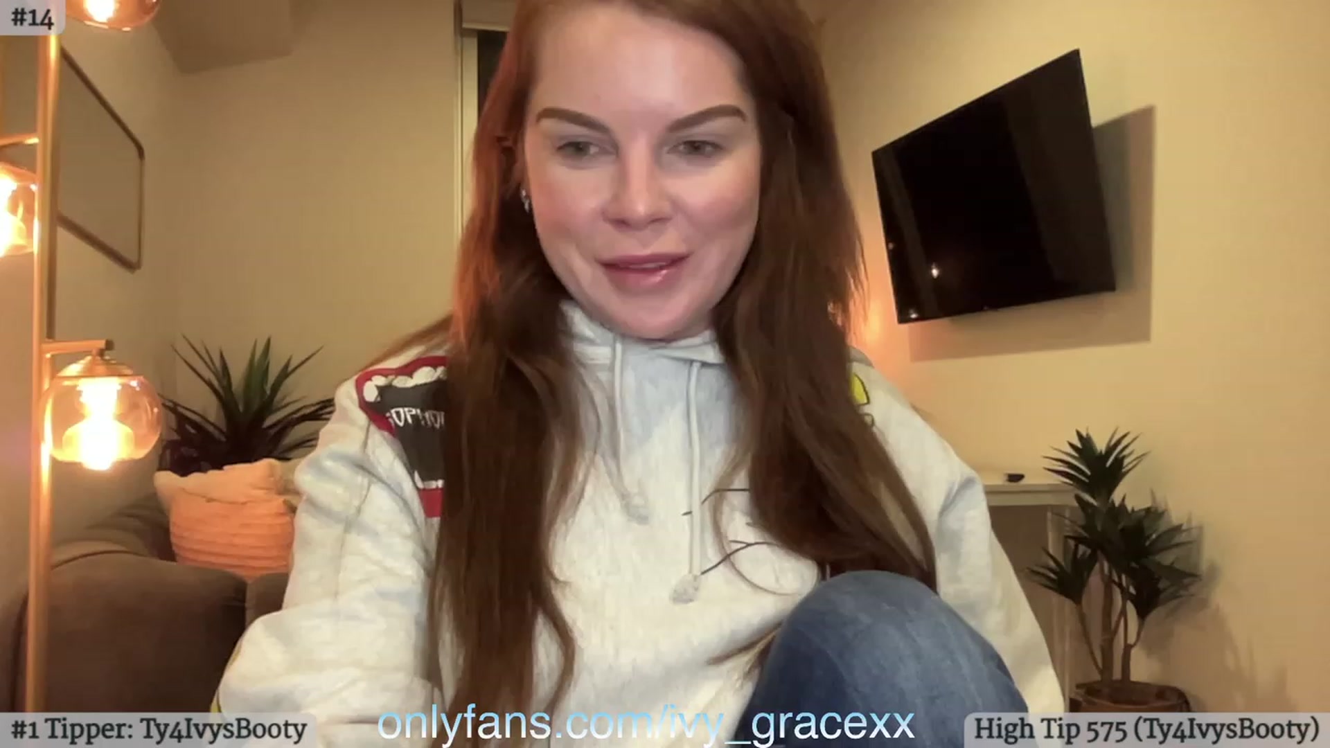 Gallery image thumbnail from IvyGrace's myfreecams stream on, 11/14/2023, 04:15 image 1 of 20