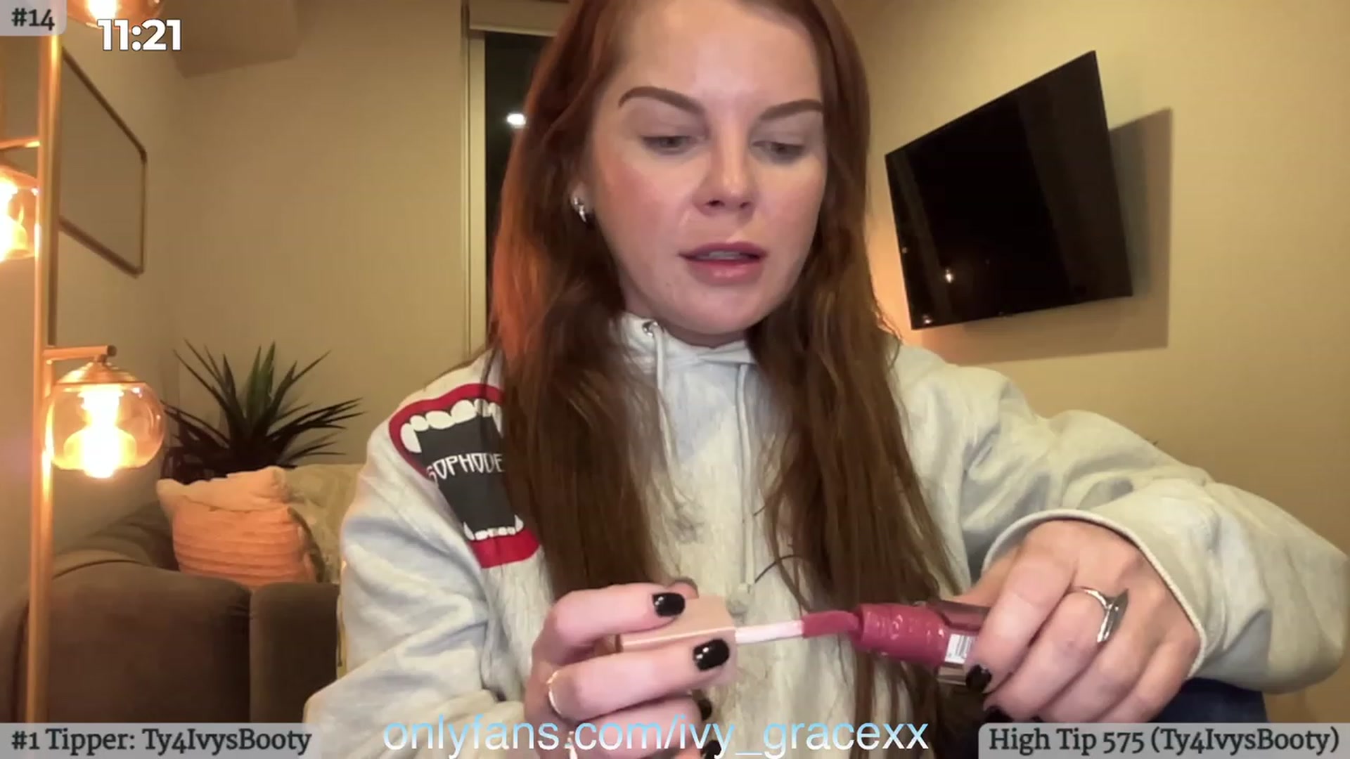 Gallery image thumbnail from IvyGrace's myfreecams stream on, 11/14/2023, 04:15 image 6 of 20