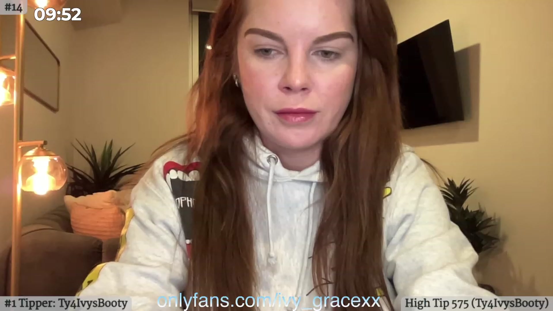 Gallery image thumbnail from IvyGrace's myfreecams stream on, 11/14/2023, 04:15 image 7 of 20