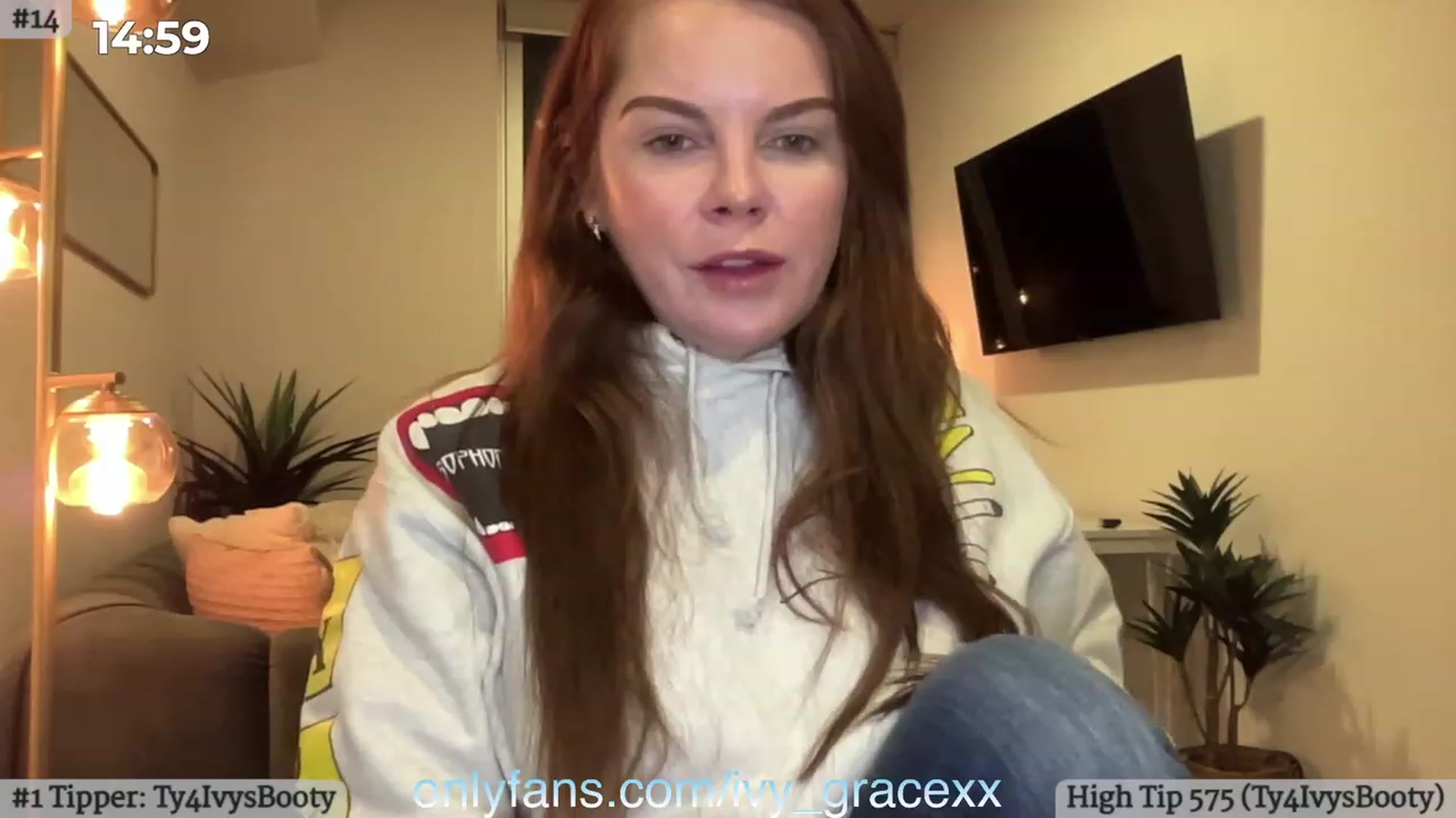 Gallery image thumbnail from IvyGrace's myfreecams stream on, 11/14/2023, 04:15 image 4 of 20