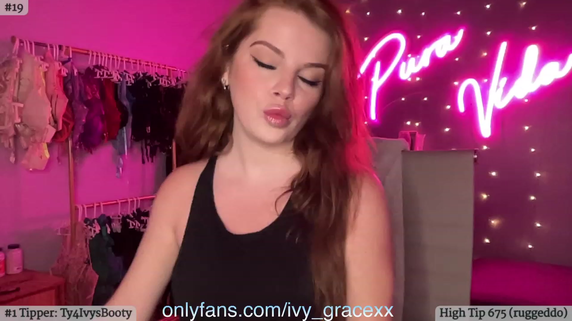 Gallery image thumbnail from IvyGrace's myfreecams stream on, 11/17/2023, 06:47 image 4 of 20