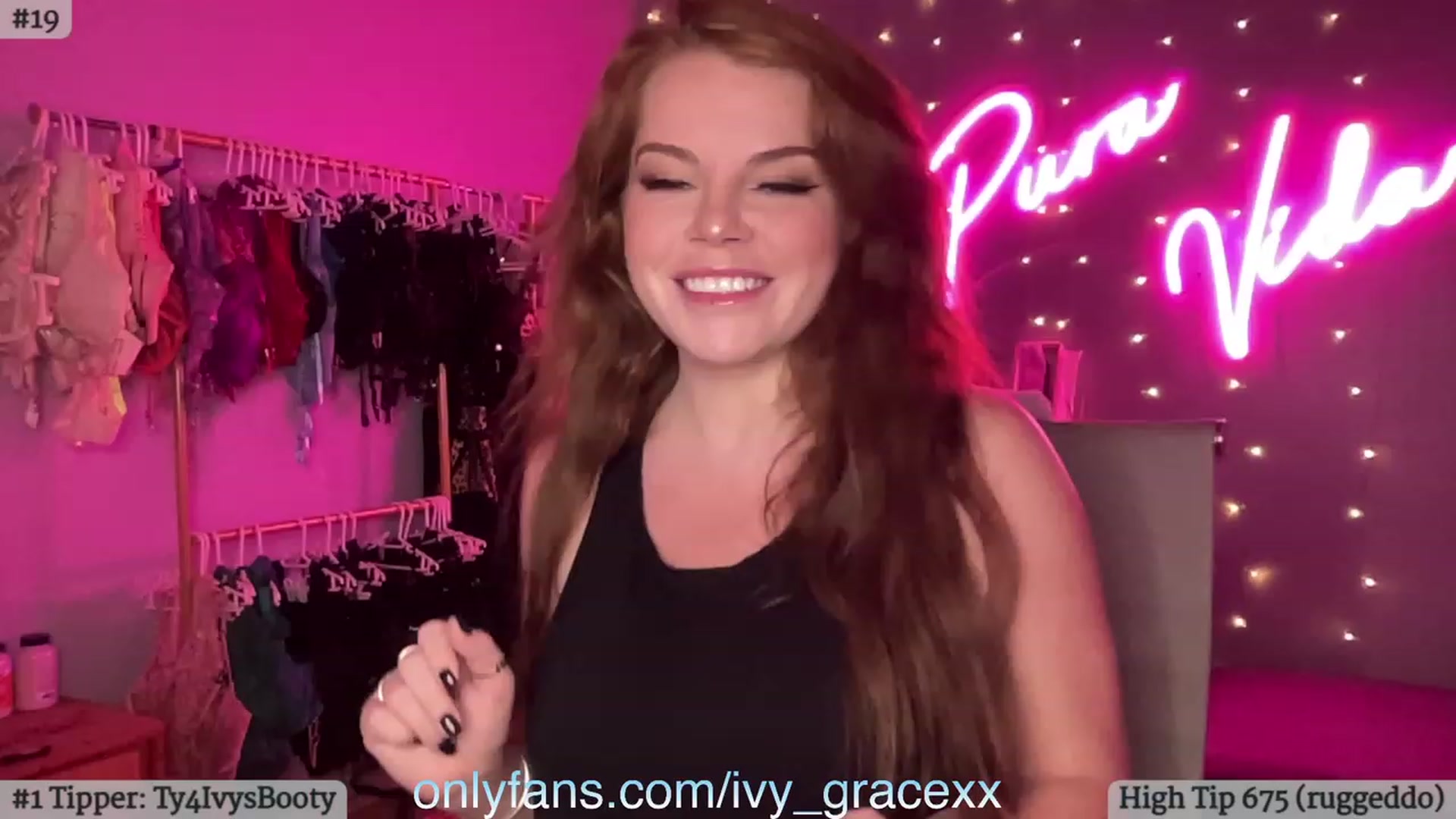 Gallery image thumbnail from IvyGrace's myfreecams stream on, 11/17/2023, 06:47 image 7 of 20