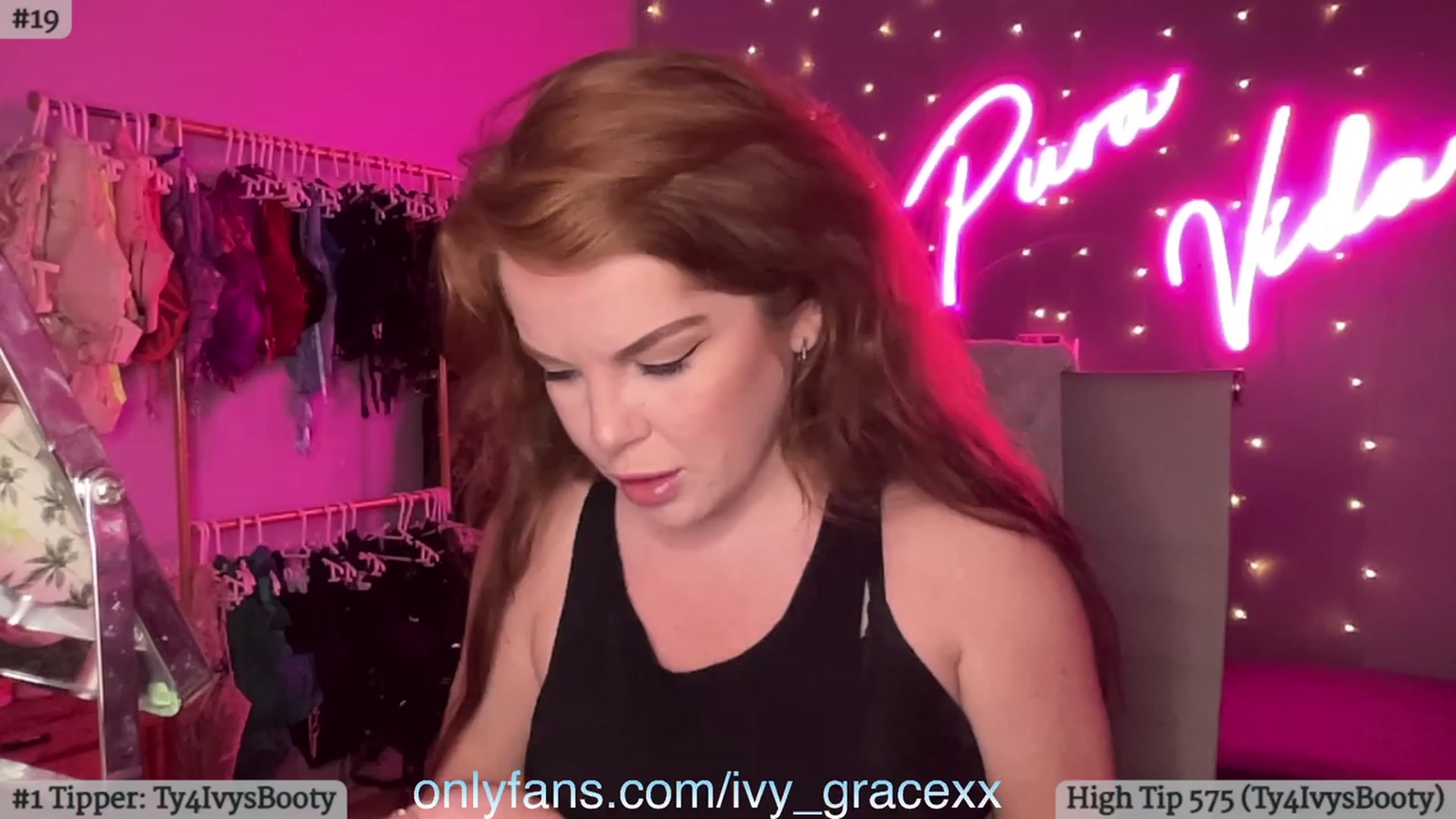 Gallery image thumbnail from IvyGrace's myfreecams stream on, 11/17/2023, 06:47 image 1 of 20