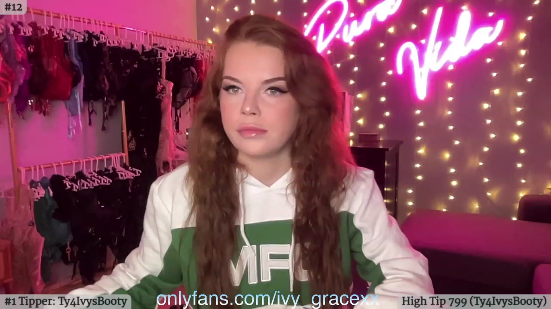 Gallery image thumbnail from IvyGrace's myfreecams stream on, 11/27/2023, 06:25 image 2 of 20