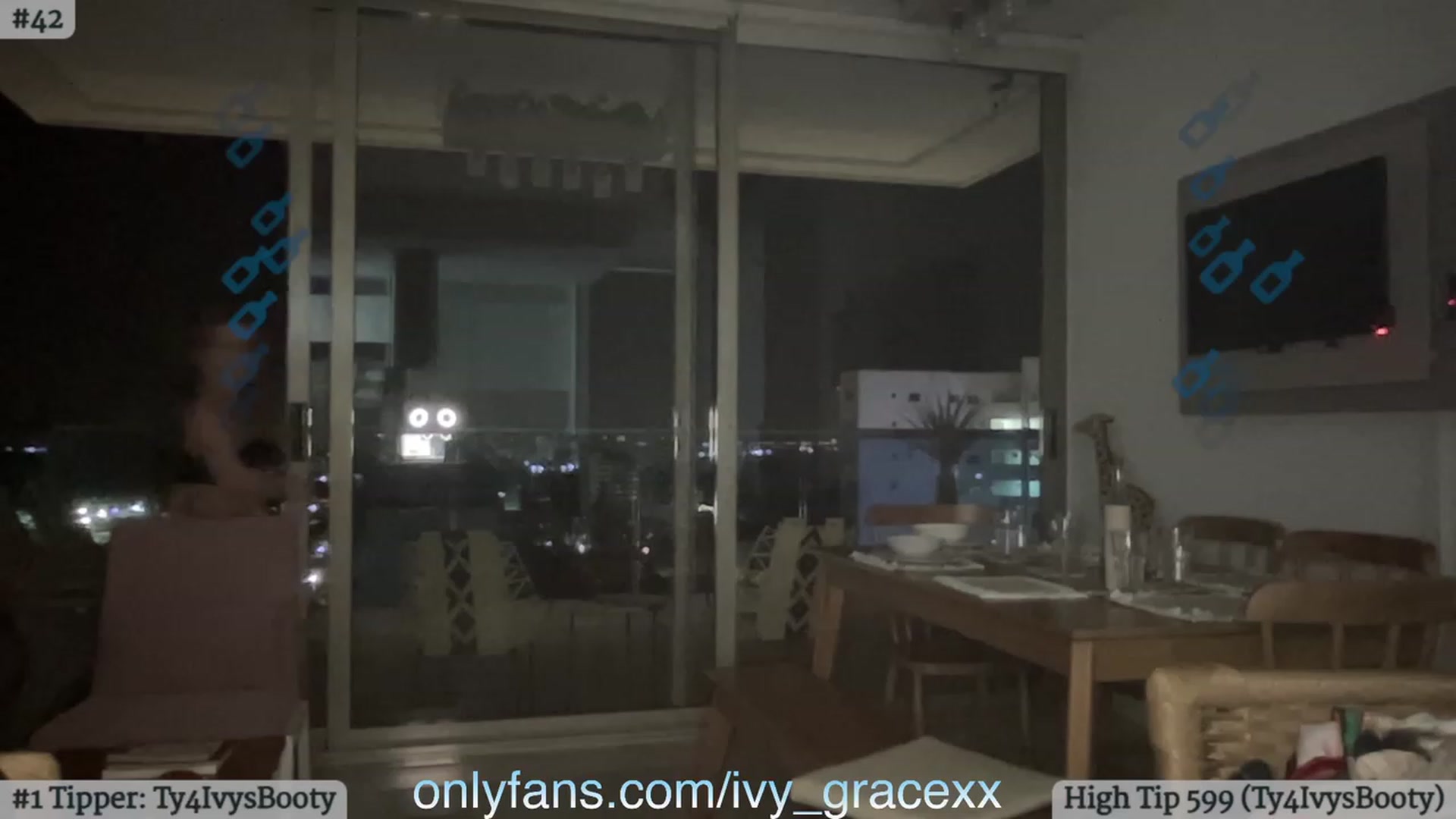 Gallery image thumbnail from IvyGrace's myfreecams stream on, 12/11/2023, 01:23 image 7 of 20