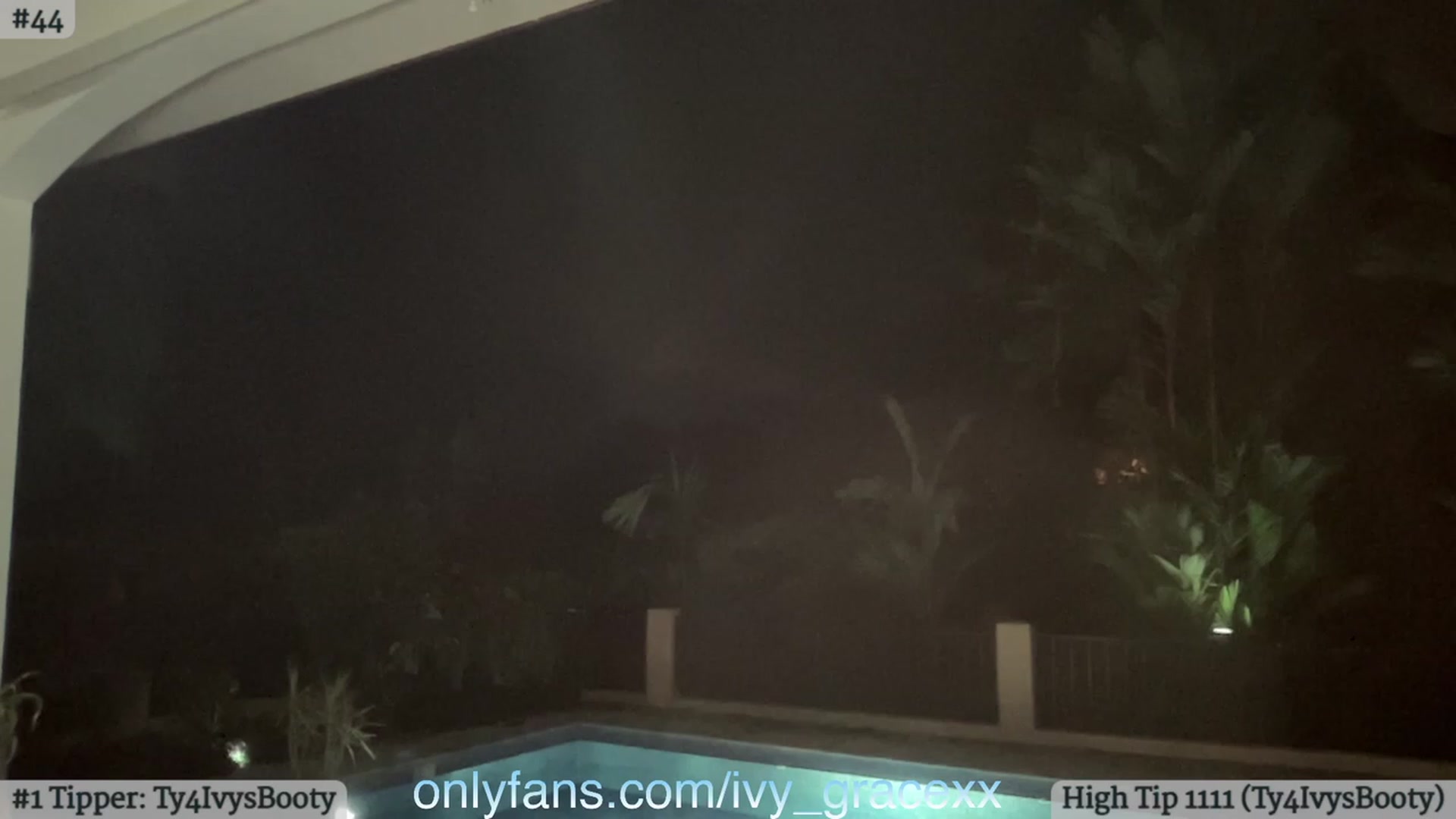 Gallery image thumbnail from IvyGrace's myfreecams stream on, 12/24/2023, 24:15 image 2 of 20