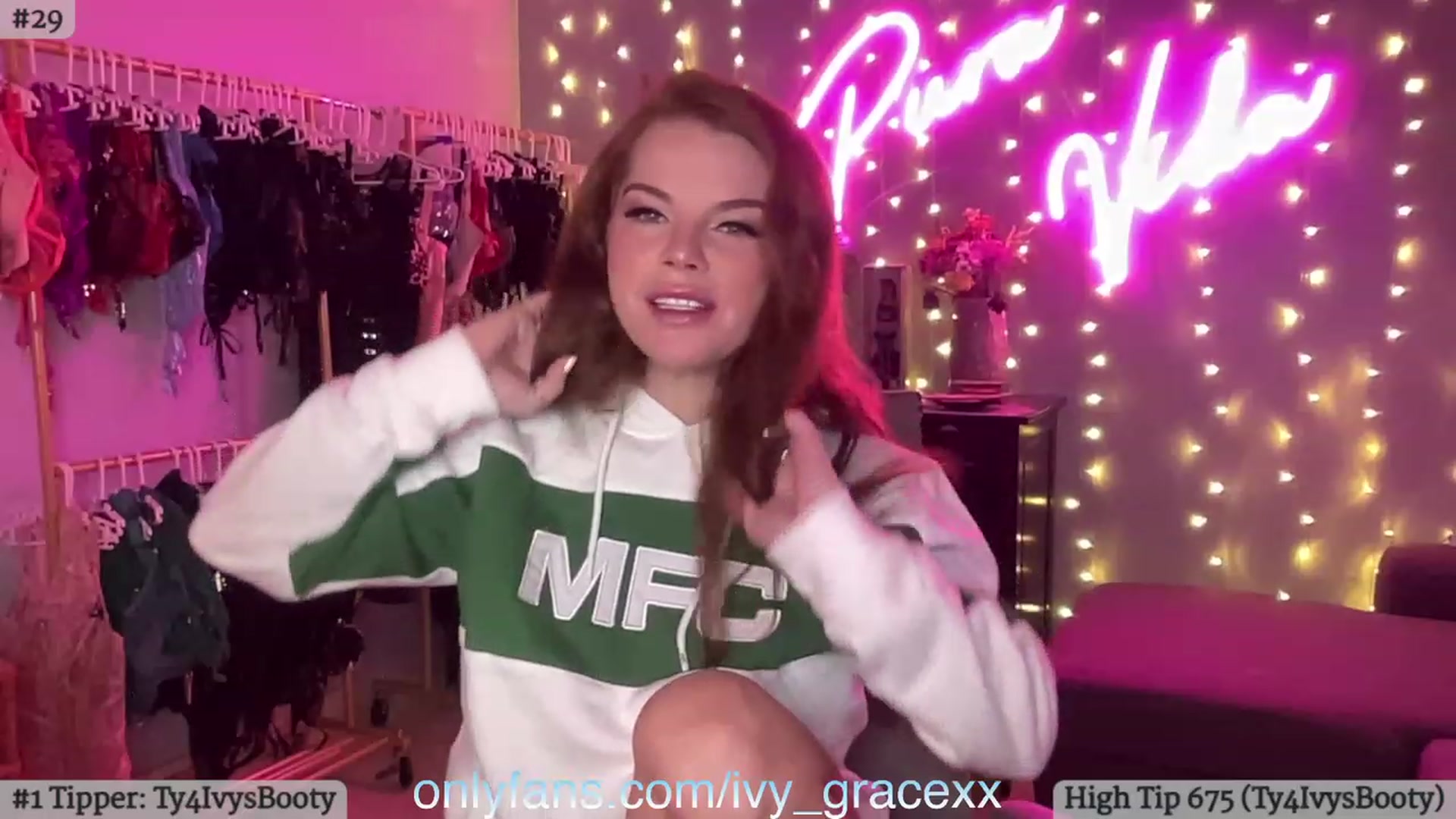 Gallery image thumbnail from IvyGrace's myfreecams stream on, 01/02/2024, 06:26 image 18 of 20