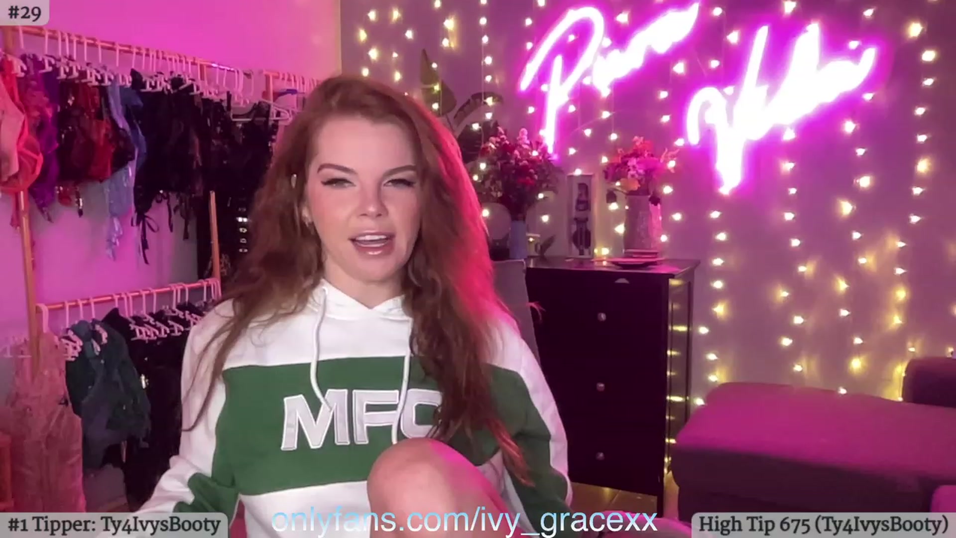 Gallery image thumbnail from IvyGrace's myfreecams stream on, 01/02/2024, 07:39 image 2 of 20