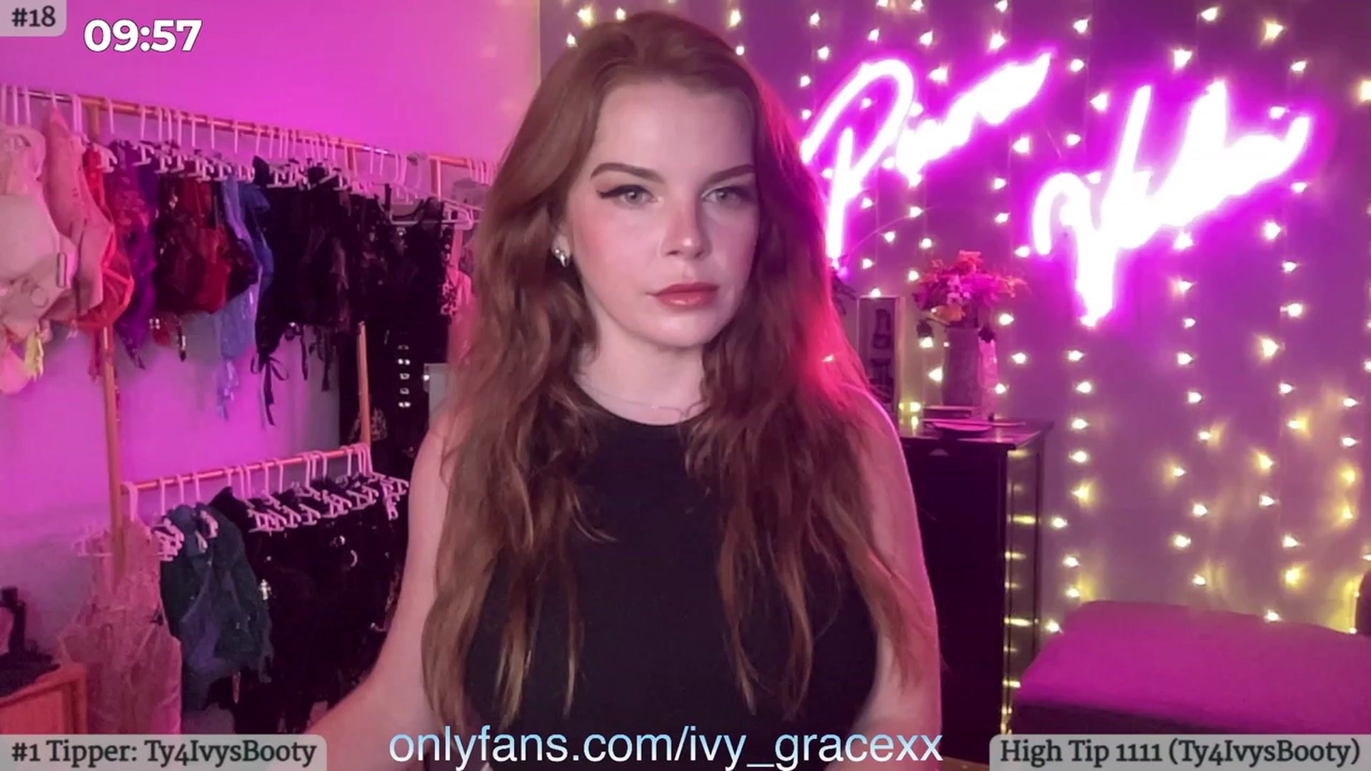 Gallery image thumbnail from IvyGrace's myfreecams stream on, 01/03/2024, 06:21 image 6 of 20
