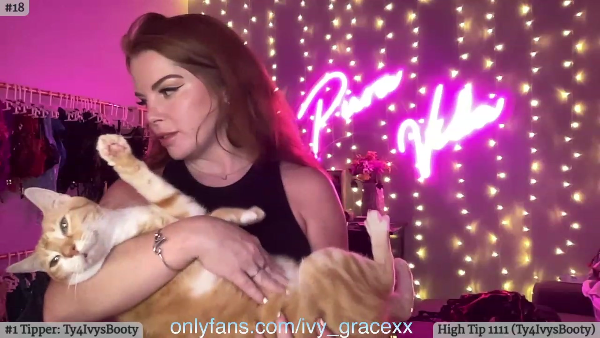 Gallery image thumbnail from IvyGrace's myfreecams stream on, 01/03/2024, 07:38 image 16 of 20