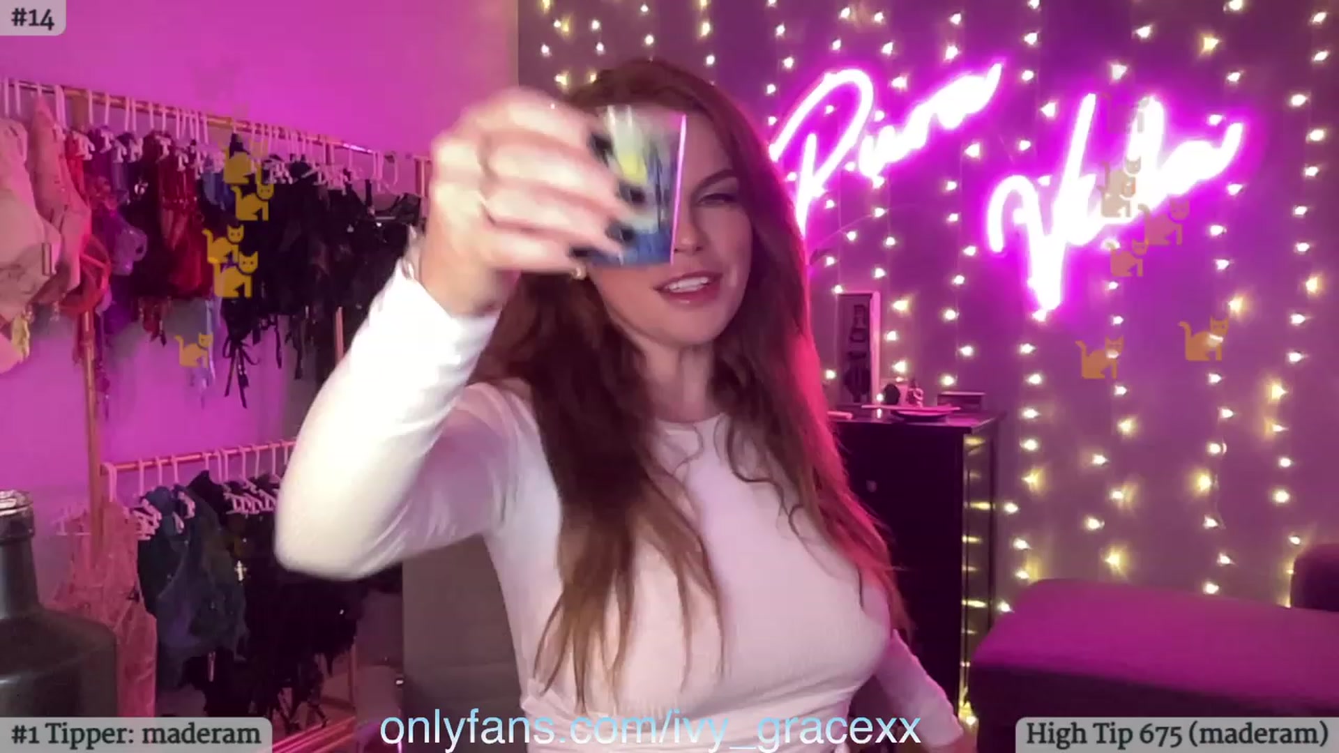 Gallery image thumbnail from IvyGrace's myfreecams stream on, 01/08/2024, 06:28 image 4 of 20