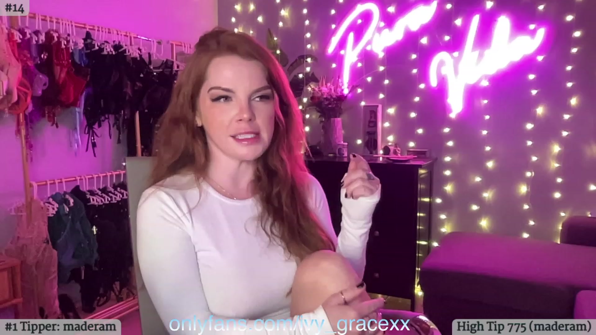 Gallery image thumbnail from IvyGrace's myfreecams stream on, 01/08/2024, 06:28 image 19 of 20