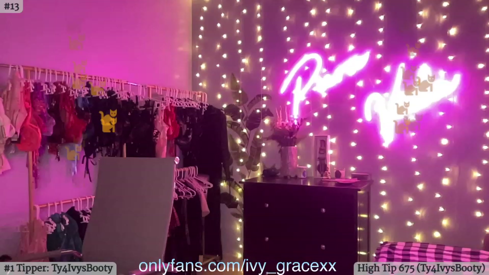 Gallery image thumbnail from IvyGrace's myfreecams stream on, 01/12/2024, 05:28 image 7 of 20