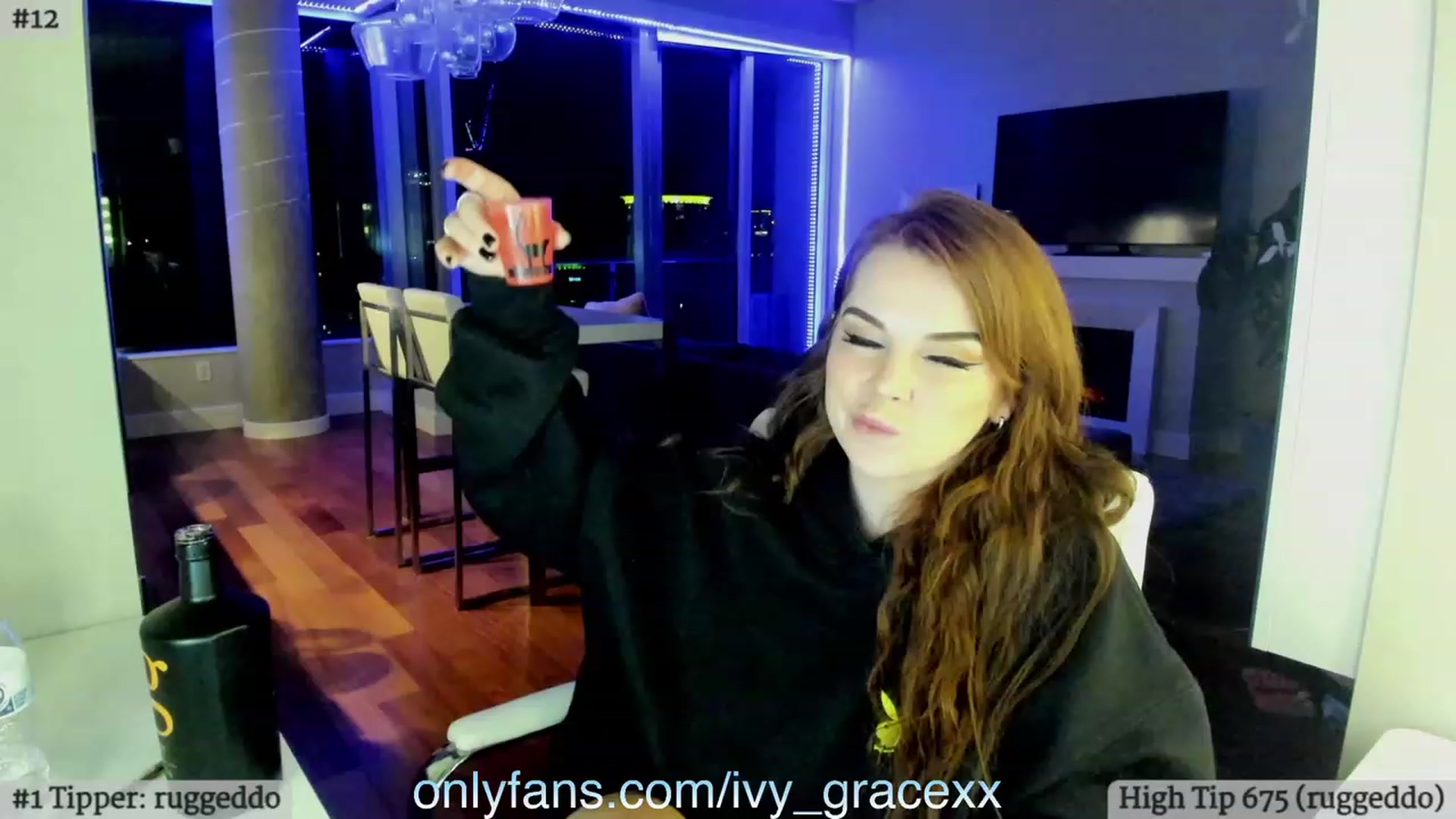 Gallery image thumbnail from IvyGrace's myfreecams stream on, 01/18/2024, 08:14 image 10 of 20