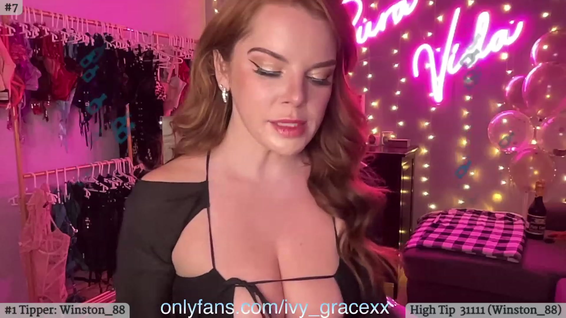 Gallery image thumbnail from IvyGrace's myfreecams stream on, 02/11/2024, 06:25 image 15 of 20