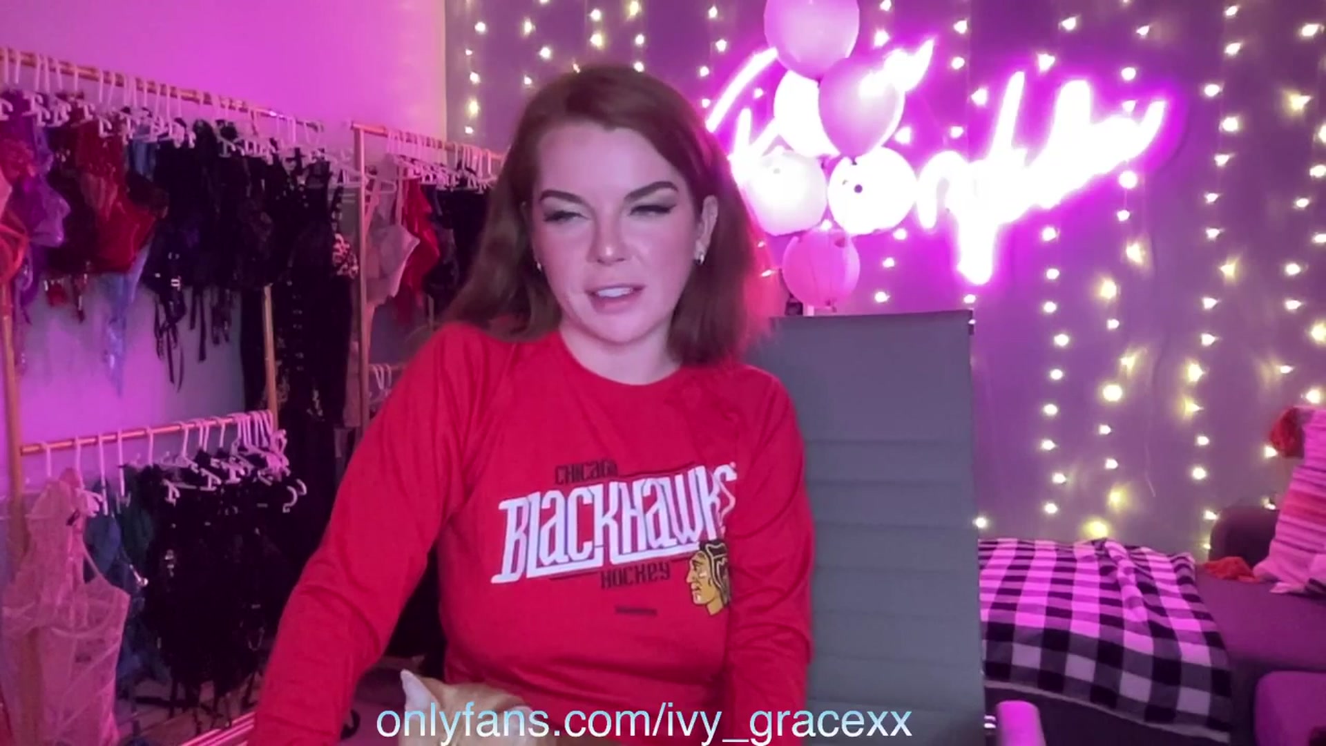 Gallery image thumbnail from IvyGrace's myfreecams stream on, 02/14/2024, 05:11 image 6 of 20