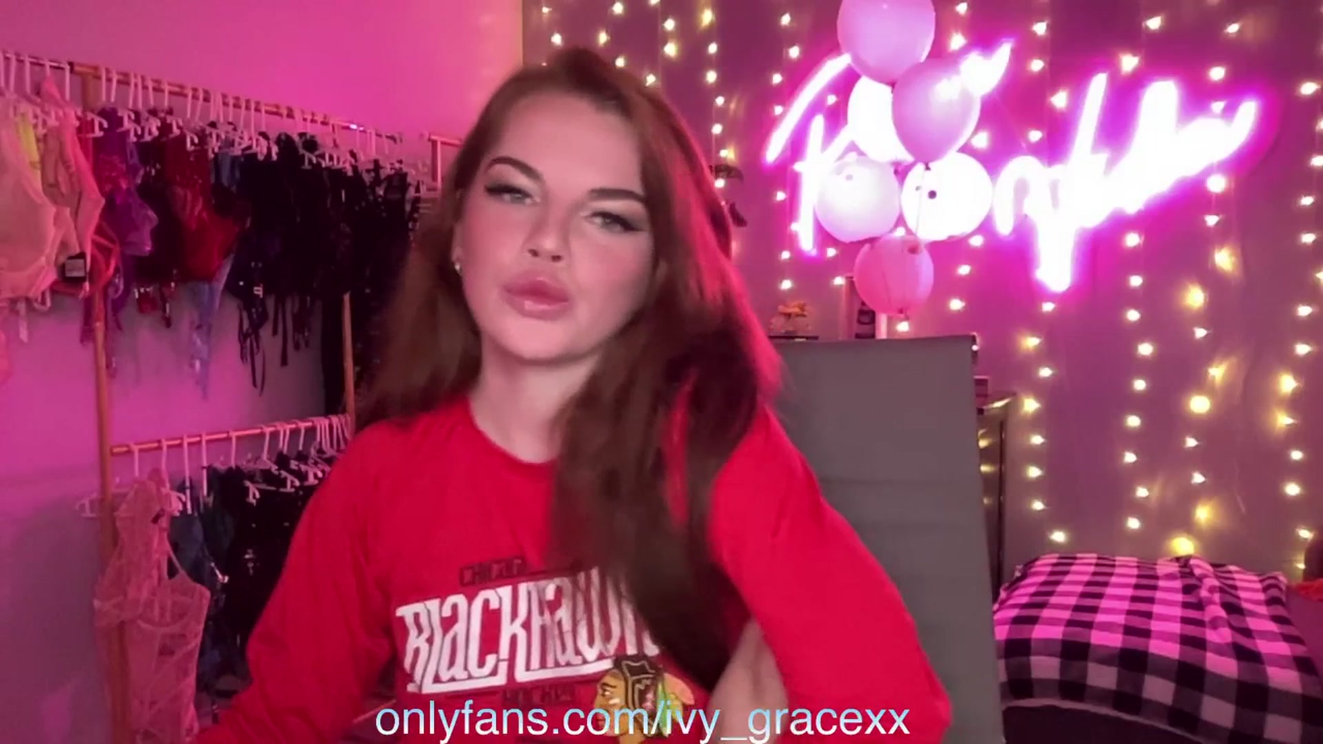 Gallery image thumbnail from IvyGrace's myfreecams stream on, 02/14/2024, 05:11 image 2 of 20