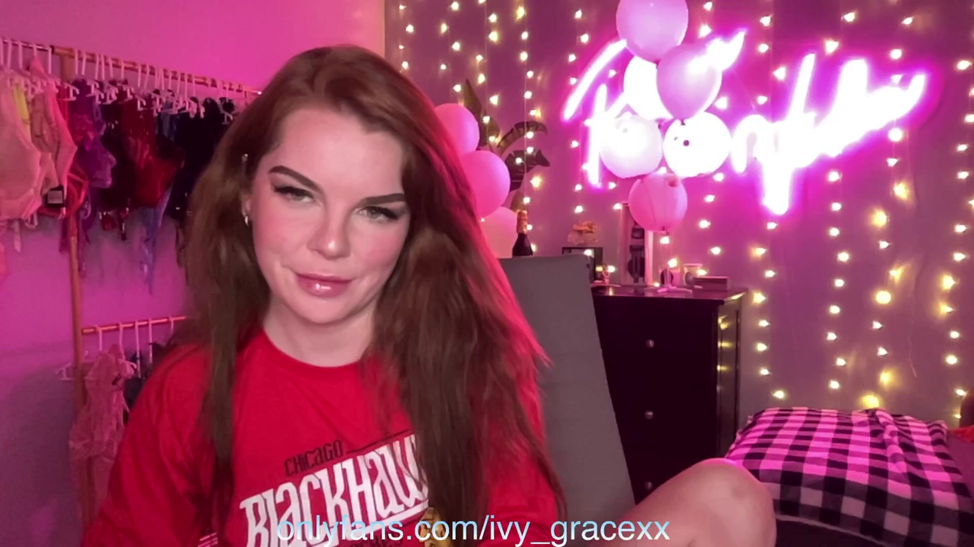 Gallery image thumbnail from IvyGrace's myfreecams stream on, 02/14/2024, 05:11 image 1 of 20