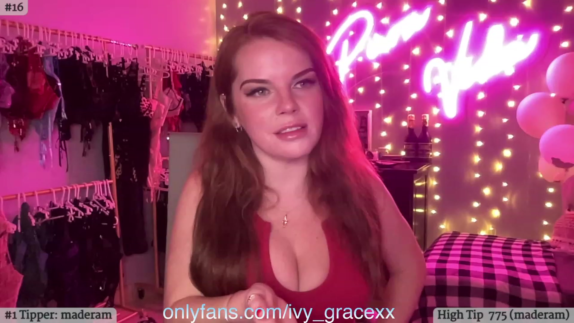 Gallery image thumbnail from IvyGrace's myfreecams stream on, 02/26/2024, 05:27 image 10 of 20