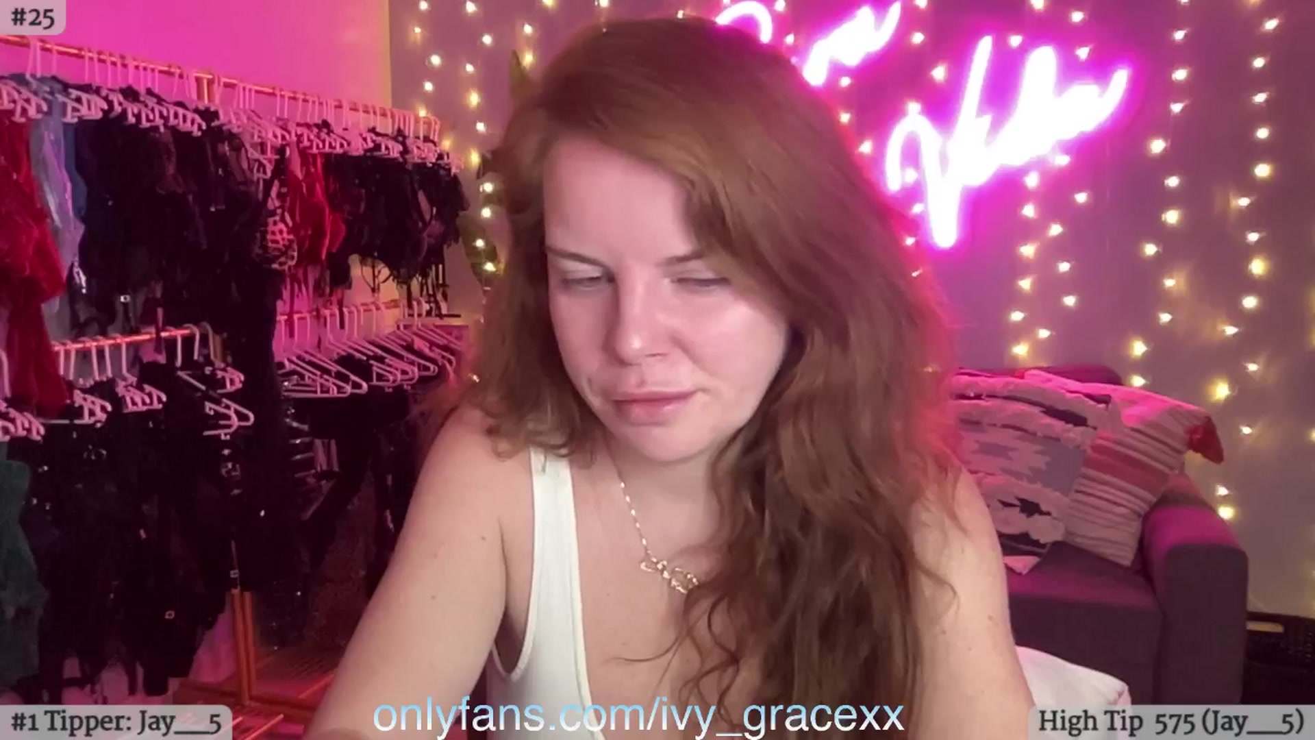 Gallery image thumbnail from IvyGrace's myfreecams stream on, 03/25/2024, 05:41 image 7 of 20