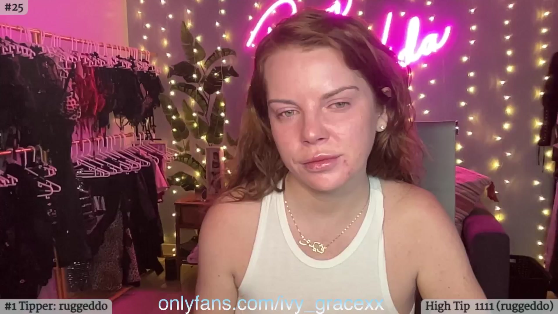 Gallery image thumbnail from IvyGrace's myfreecams stream on, 03/26/2024, 07:23 image 13 of 20