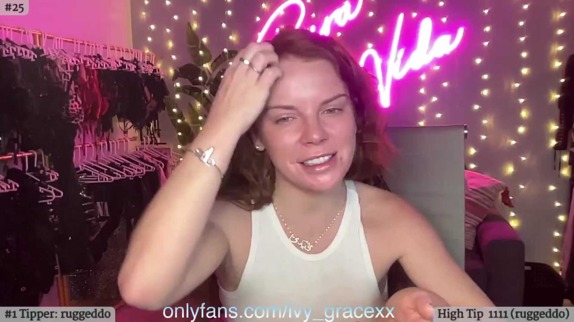 Gallery image thumbnail from IvyGrace's myfreecams stream on, 03/26/2024, 07:23 image 14 of 20