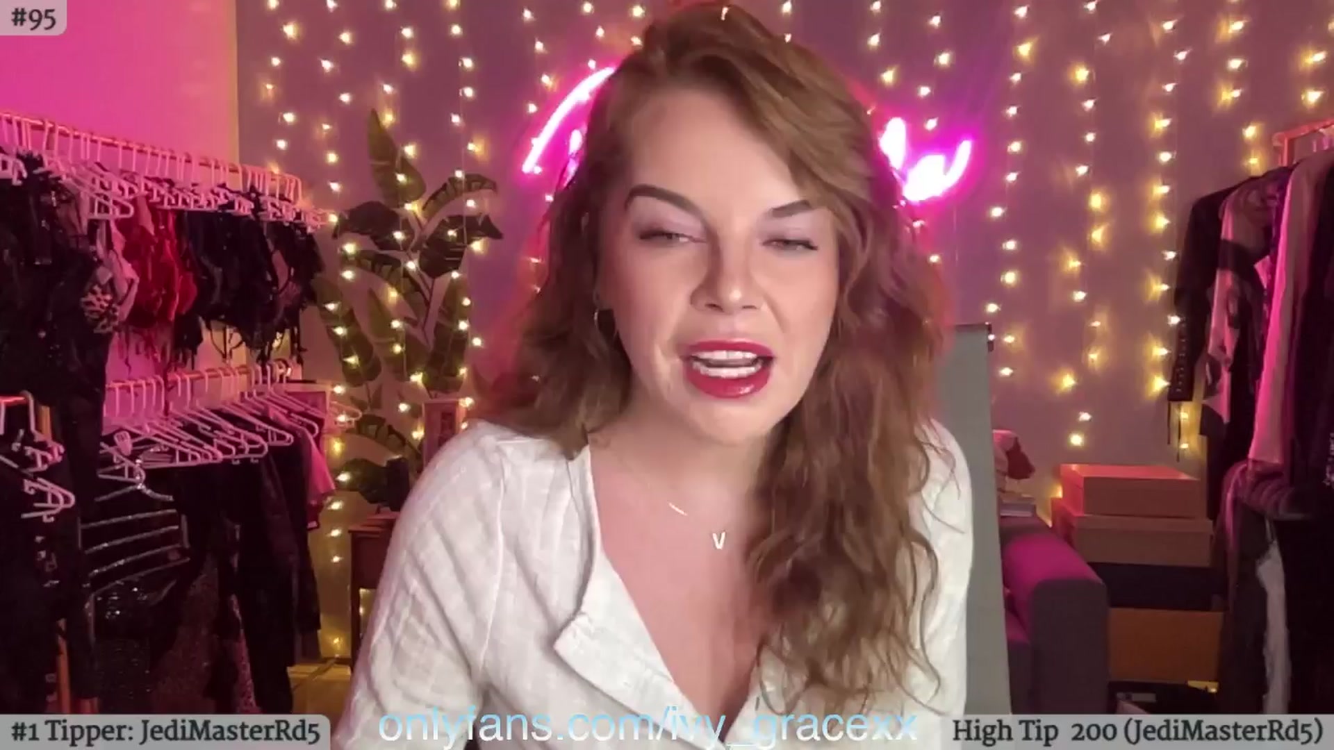 Gallery image thumbnail from IvyGrace's myfreecams stream on, 04/02/2024, 05:23 image 1 of 20