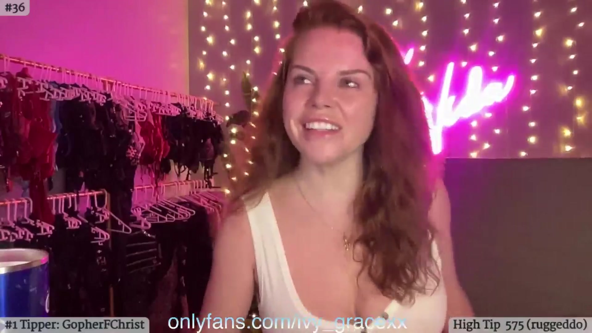 Gallery image thumbnail from IvyGrace's myfreecams stream on, 04/14/2024, 11:18 image 11 of 20