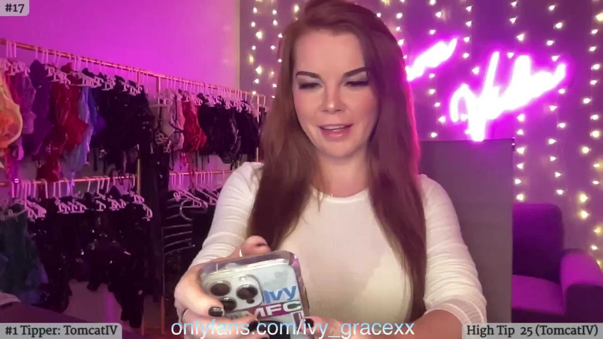 Gallery image thumbnail from IvyGrace's myfreecams stream on, 05/09/2024, 04:01 image 1 of 20
