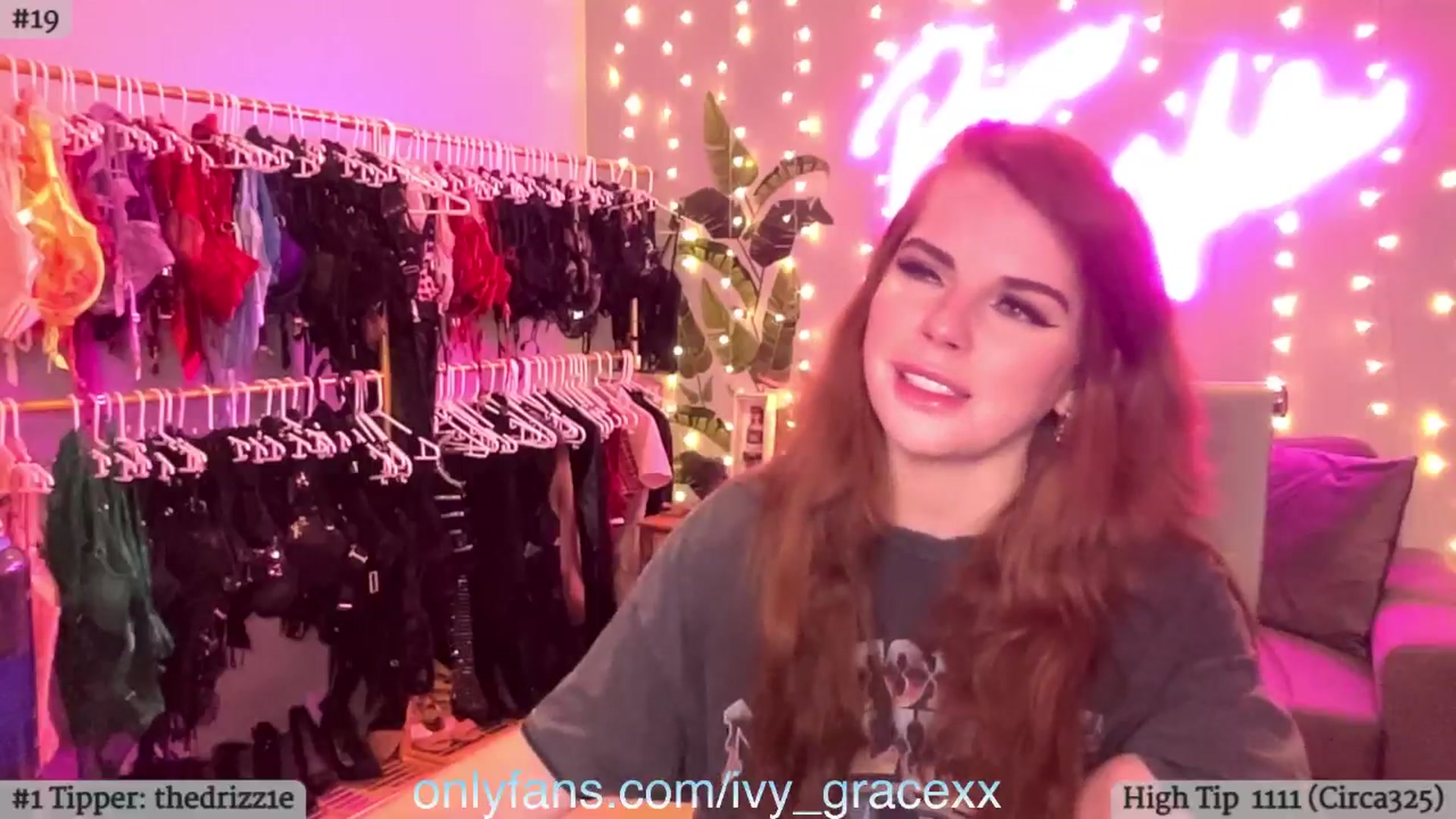Gallery image thumbnail from IvyGrace's myfreecams stream on, 05/18/2024, 07:52 image 12 of 20