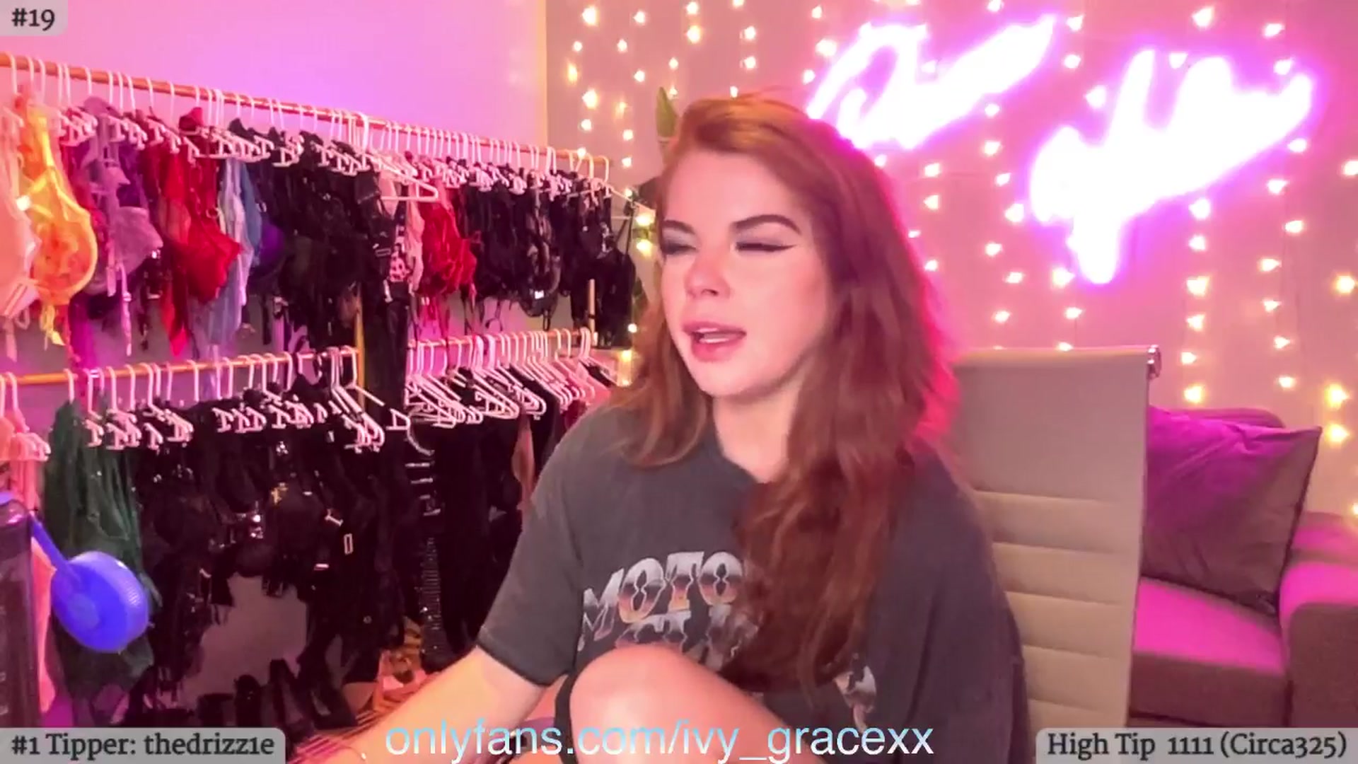Gallery image thumbnail from IvyGrace's myfreecams stream on, 05/18/2024, 07:52 image 7 of 20