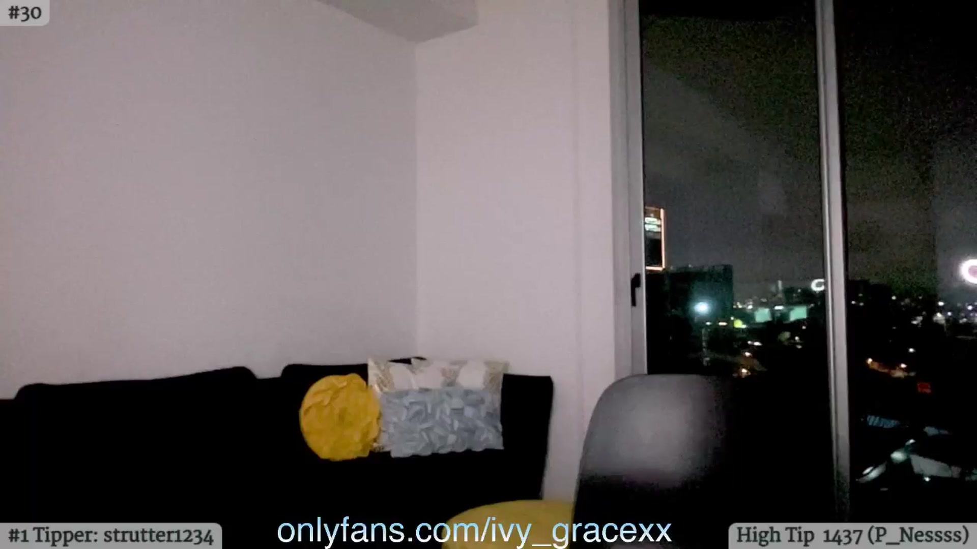 Gallery image thumbnail from IvyGrace's myfreecams stream on, 06/17/2024, 07:11 image 11 of 20