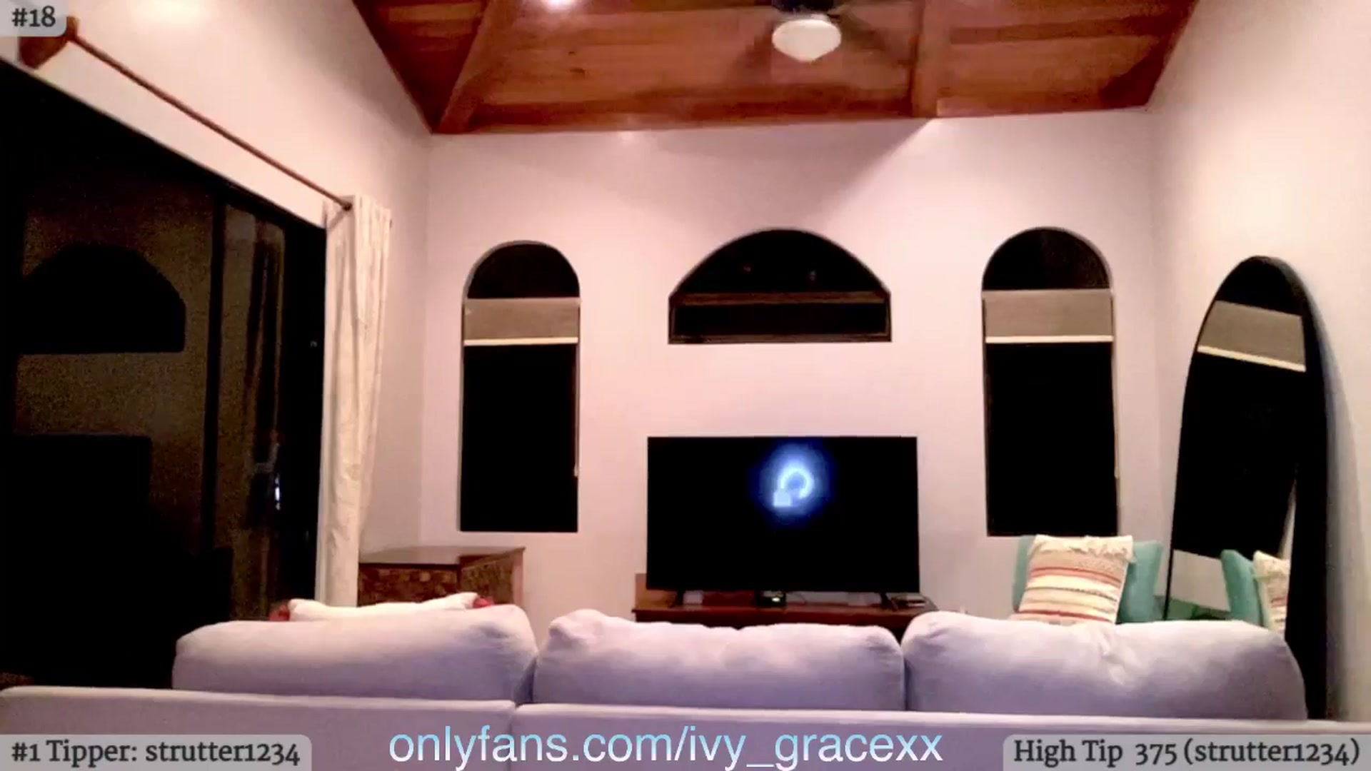 Gallery image thumbnail from IvyGrace's myfreecams stream on, 06/28/2024, 06:29 image 3 of 20