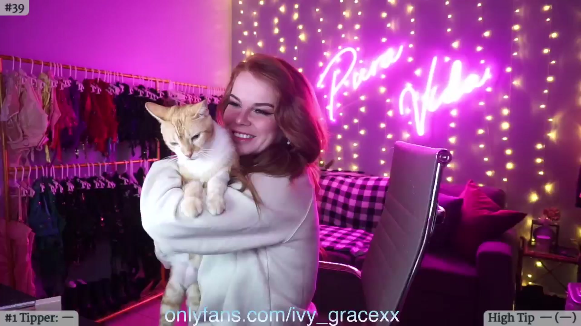 Gallery image thumbnail from IvyGrace's myfreecams stream on, 07/18/2024, 02:37 image 1 of 20