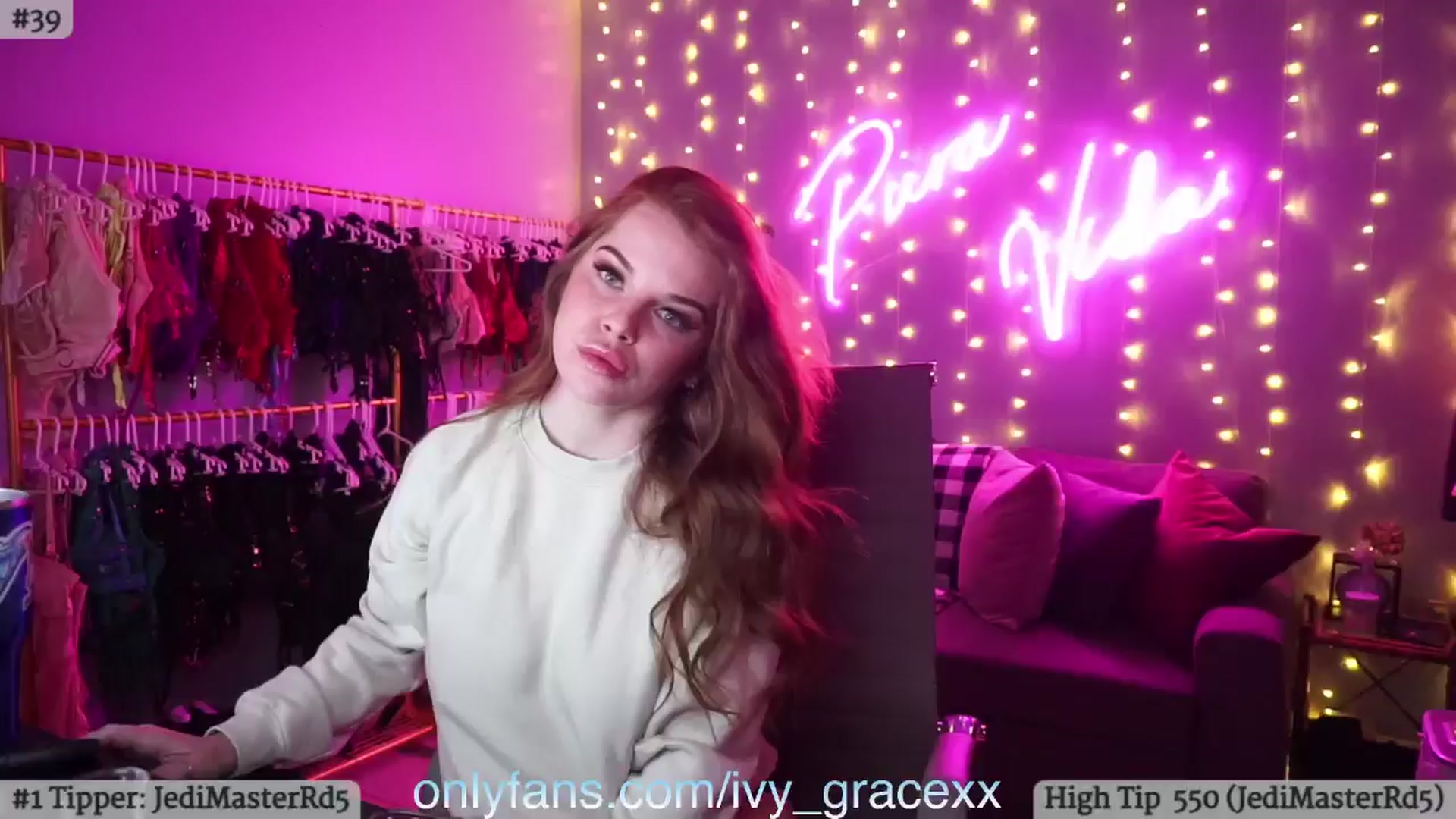 Gallery image thumbnail from IvyGrace's myfreecams stream on, 07/18/2024, 02:37 image 19 of 20