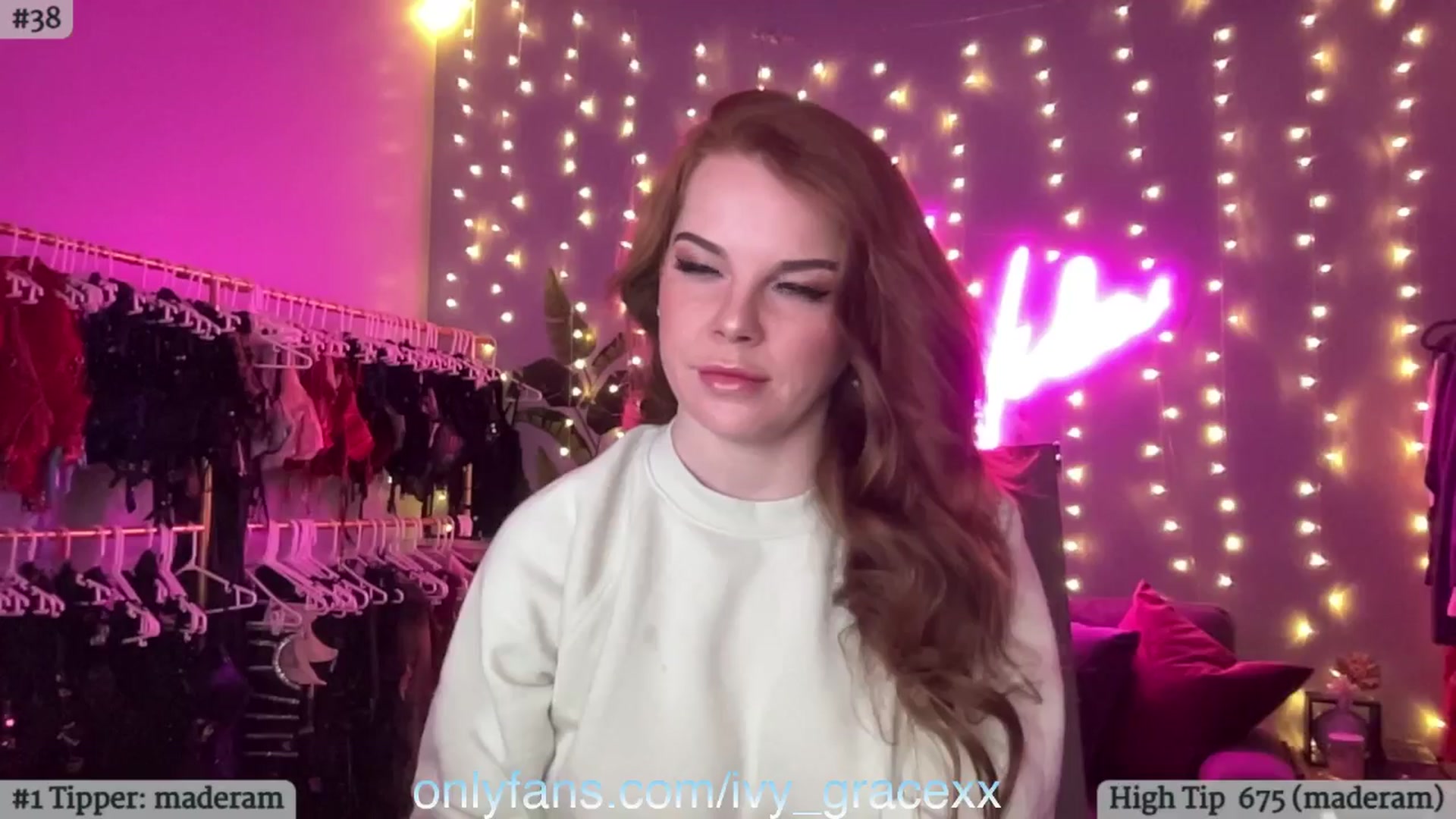 Gallery image thumbnail from IvyGrace's myfreecams stream on, 07/18/2024, 02:59 image 18 of 20