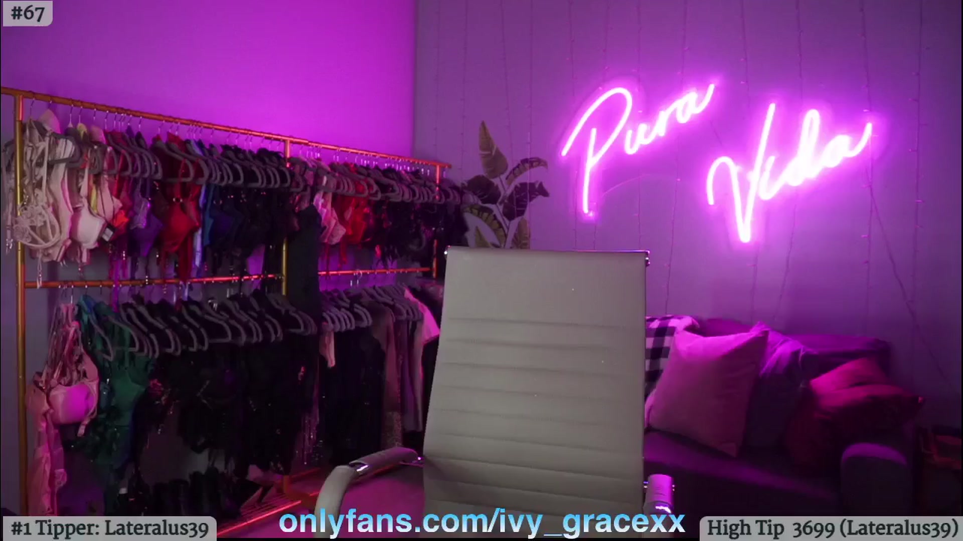 Gallery image thumbnail from IvyGrace's myfreecams stream on, 09/14/2024, 05:42 image 14 of 20
