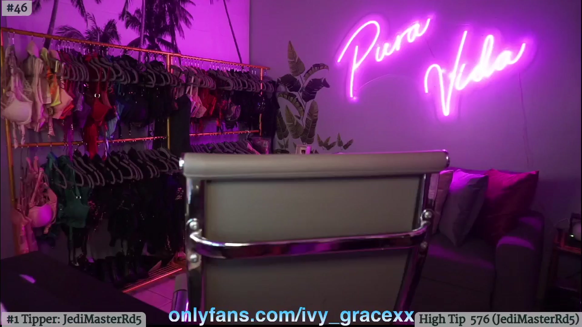 Gallery image thumbnail from IvyGrace's myfreecams stream on, 10/03/2024, 05:10 image 20 of 20