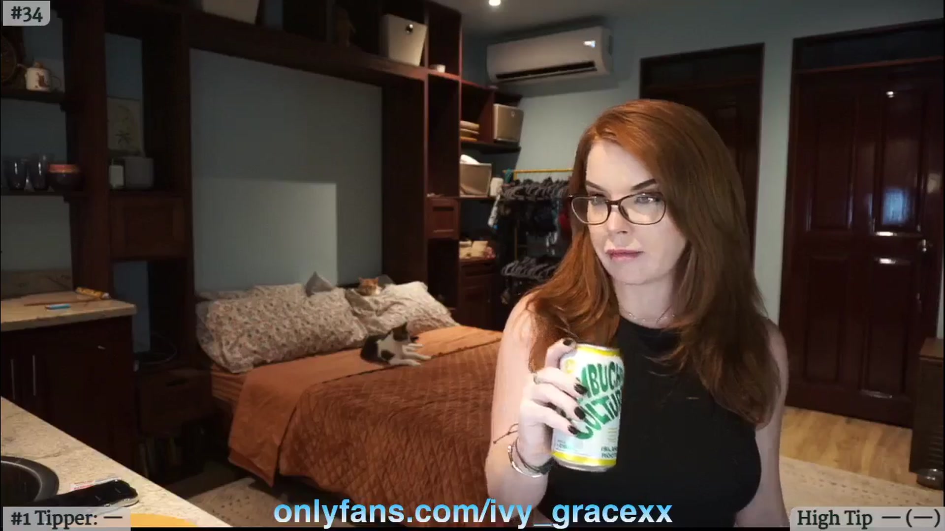Gallery image thumbnail from IvyGrace's myfreecams stream on, 10/18/2024, 04:18 image 5 of 20
