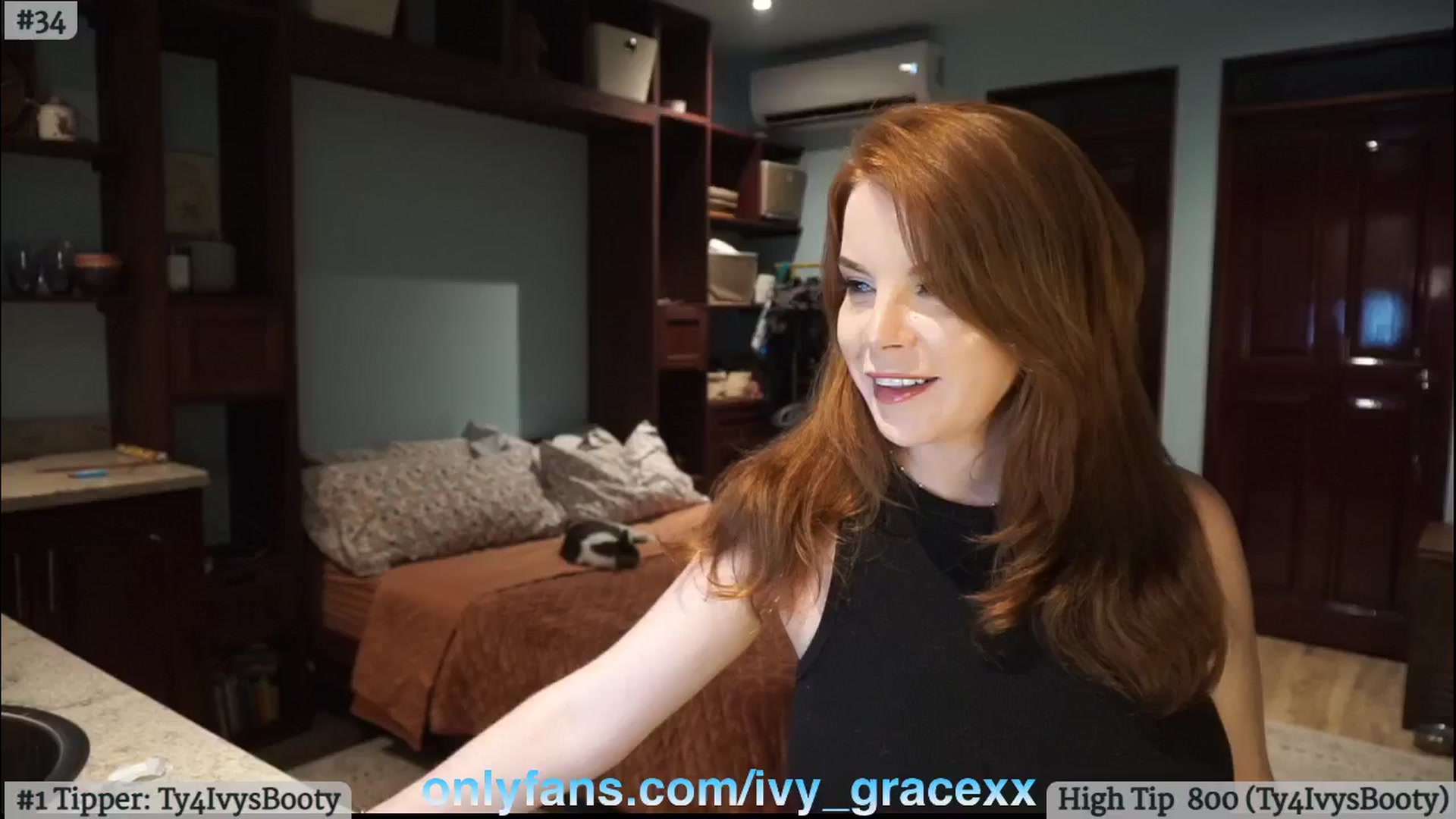 Gallery image thumbnail from IvyGrace's myfreecams stream on, 10/18/2024, 05:34 image 10 of 20