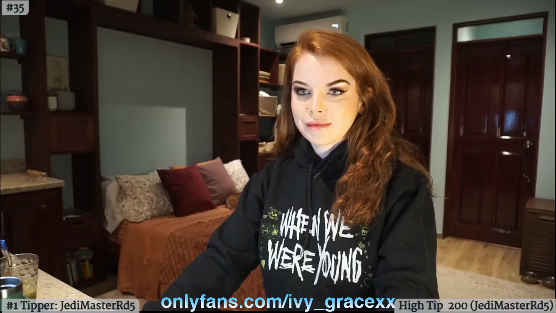 Gallery image thumbnail from IvyGrace's myfreecams stream on, 10/21/2024, 04:07 image 11 of 20