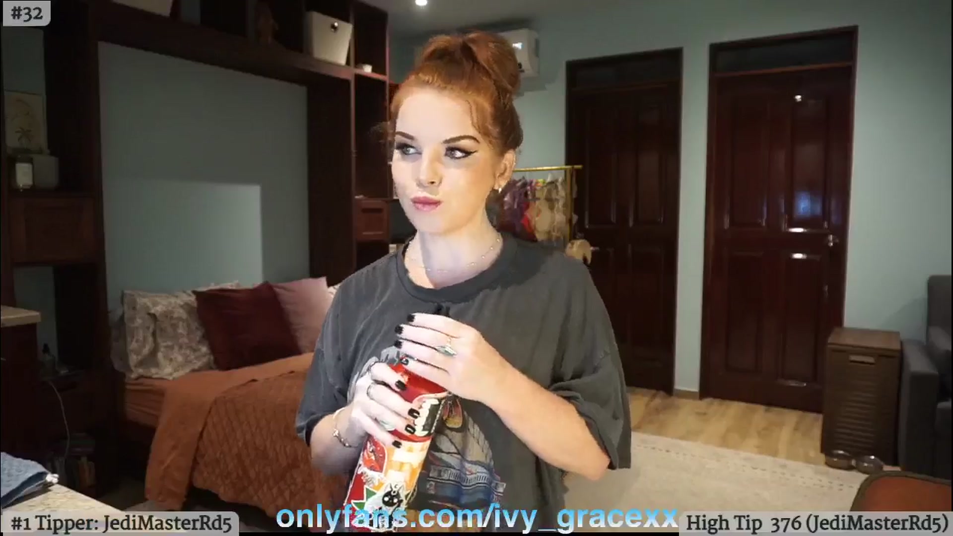 Gallery image thumbnail from IvyGrace's myfreecams stream on, 10/24/2024, 03:57 image 16 of 20
